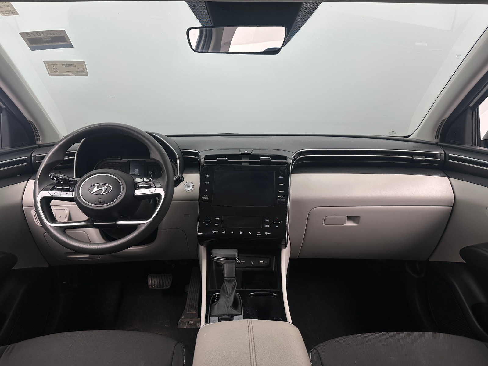 Thumbnail: 2024 Hyundai Tucson - 3
