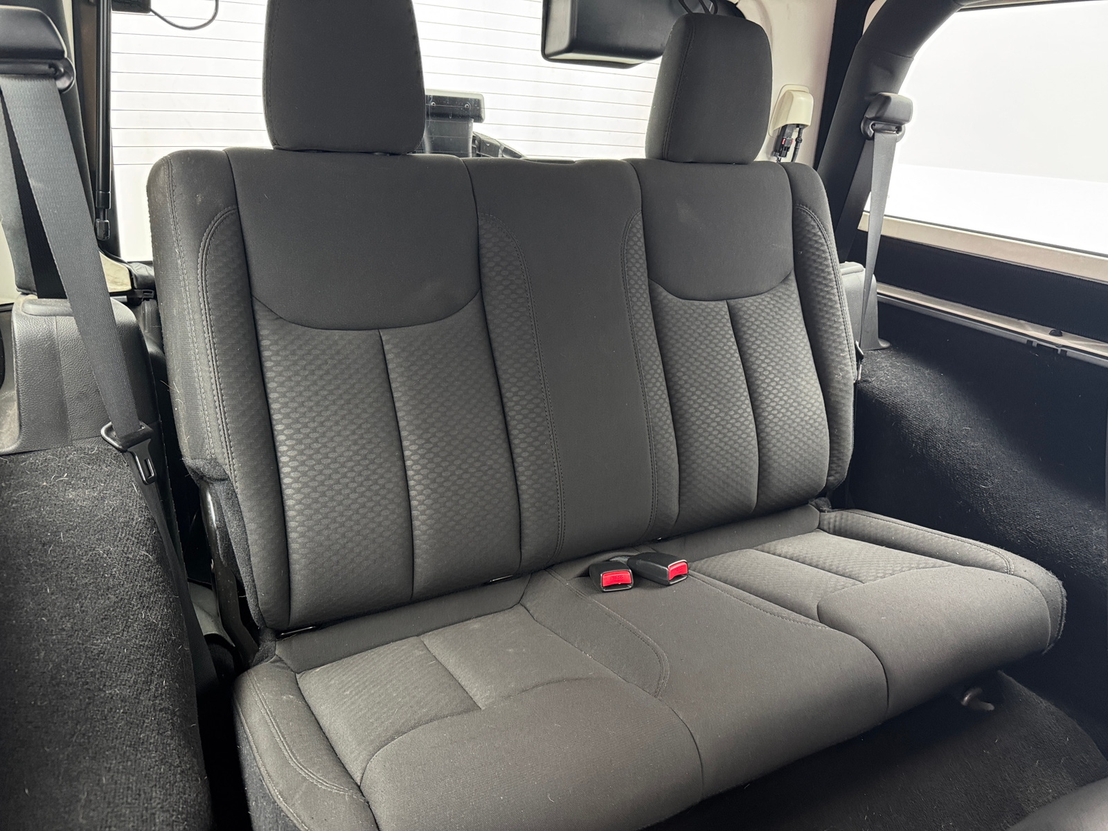 Thumbnail: 2016 Jeep Wrangler - 6
