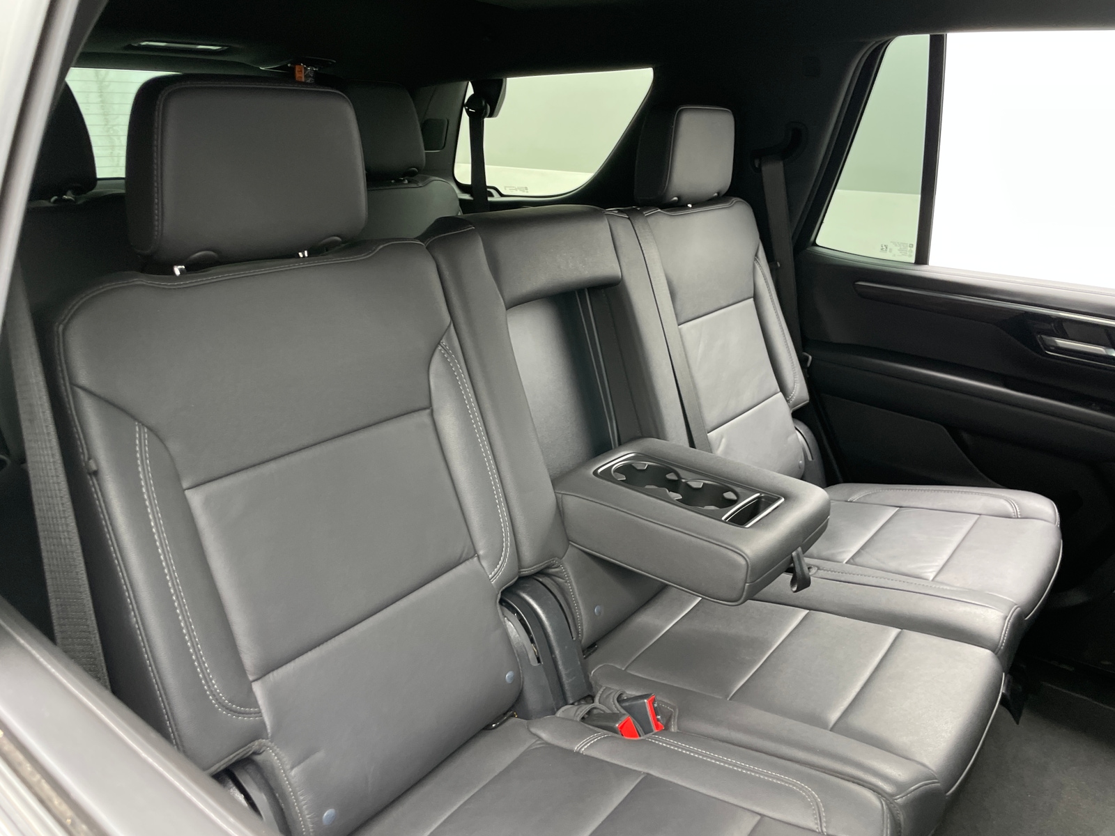 Thumbnail: 2025 Chevrolet Tahoe - 5
