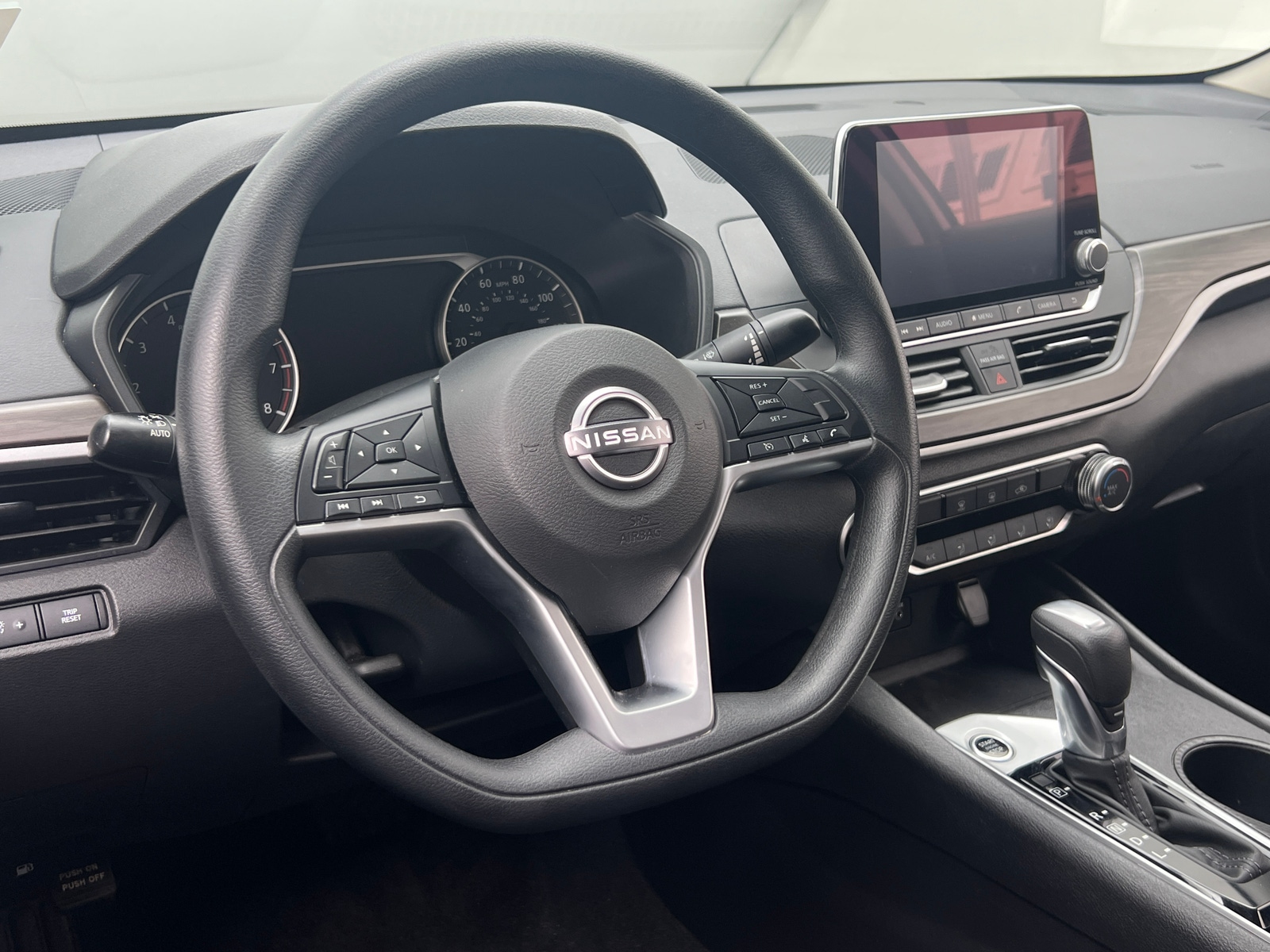 Thumbnail: 2025 Nissan Altima - 5