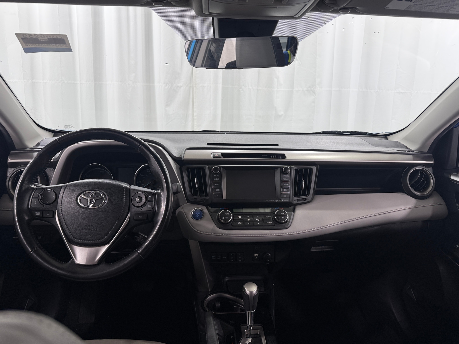 Thumbnail: 2017 Toyota RAV4 - 2
