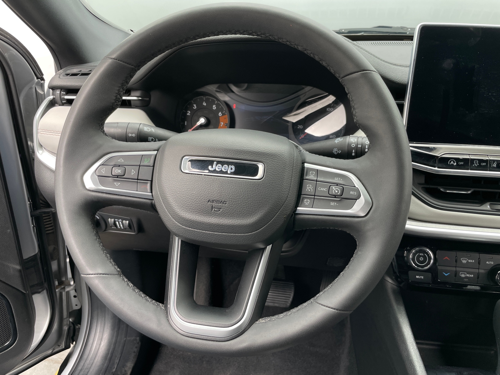 Thumbnail: 2025 Jeep Compass - 4