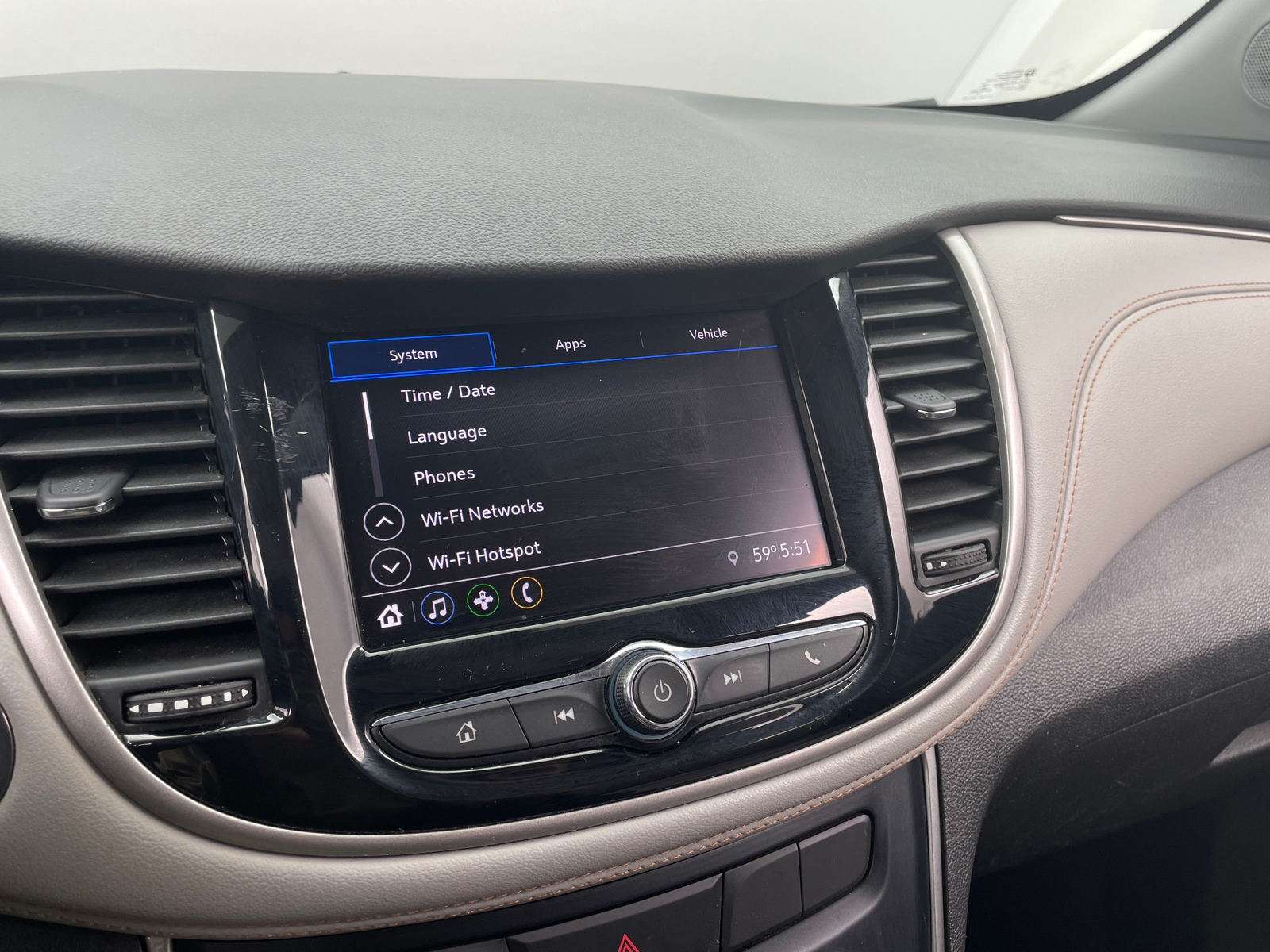 Thumbnail: 2020 Chevrolet Trax - 4