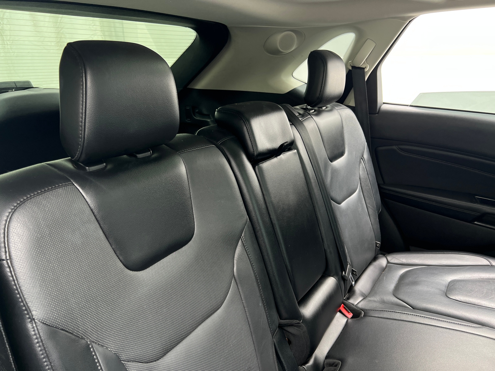 Thumbnail: 2017 Ford Edge - 5