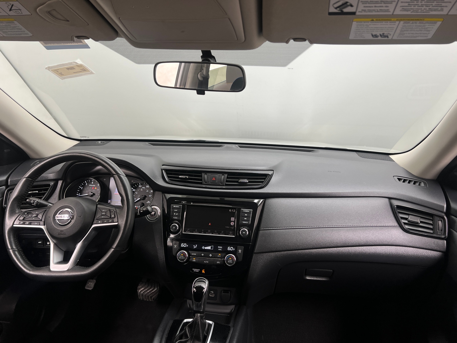 Thumbnail: 2018 Nissan Rogue - 3