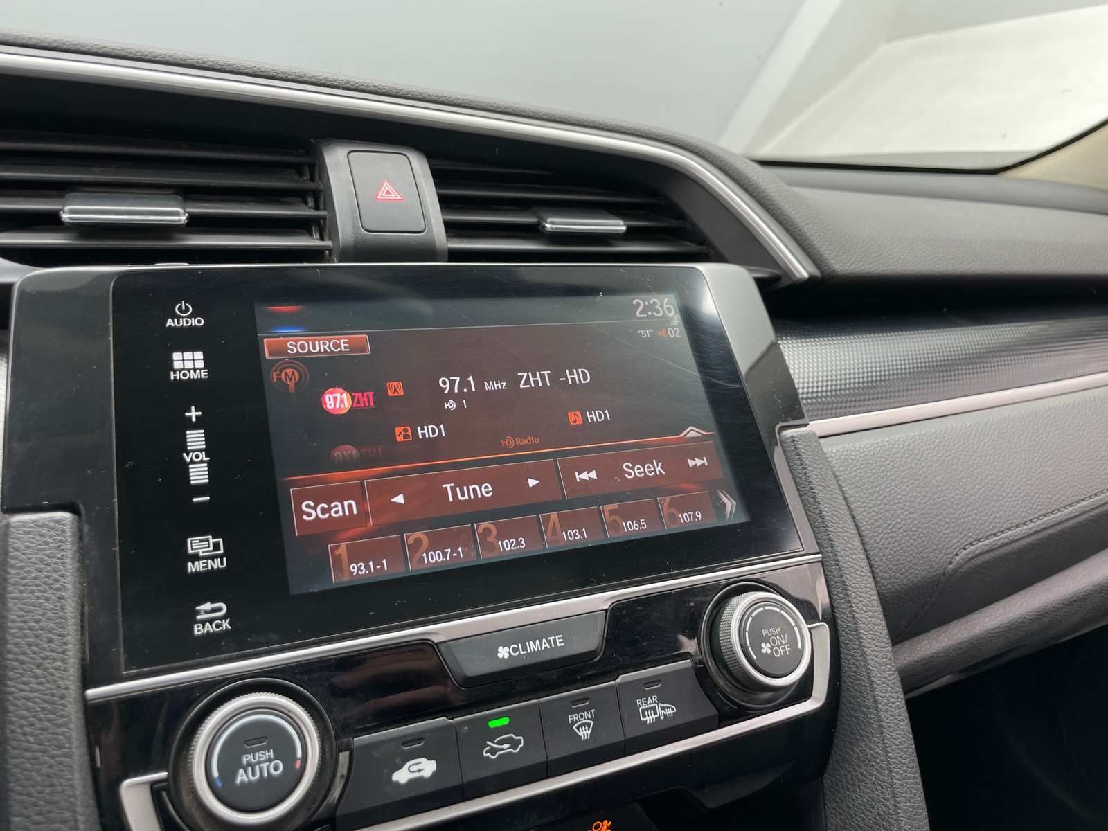 Thumbnail: 2018 Honda Civic - 4