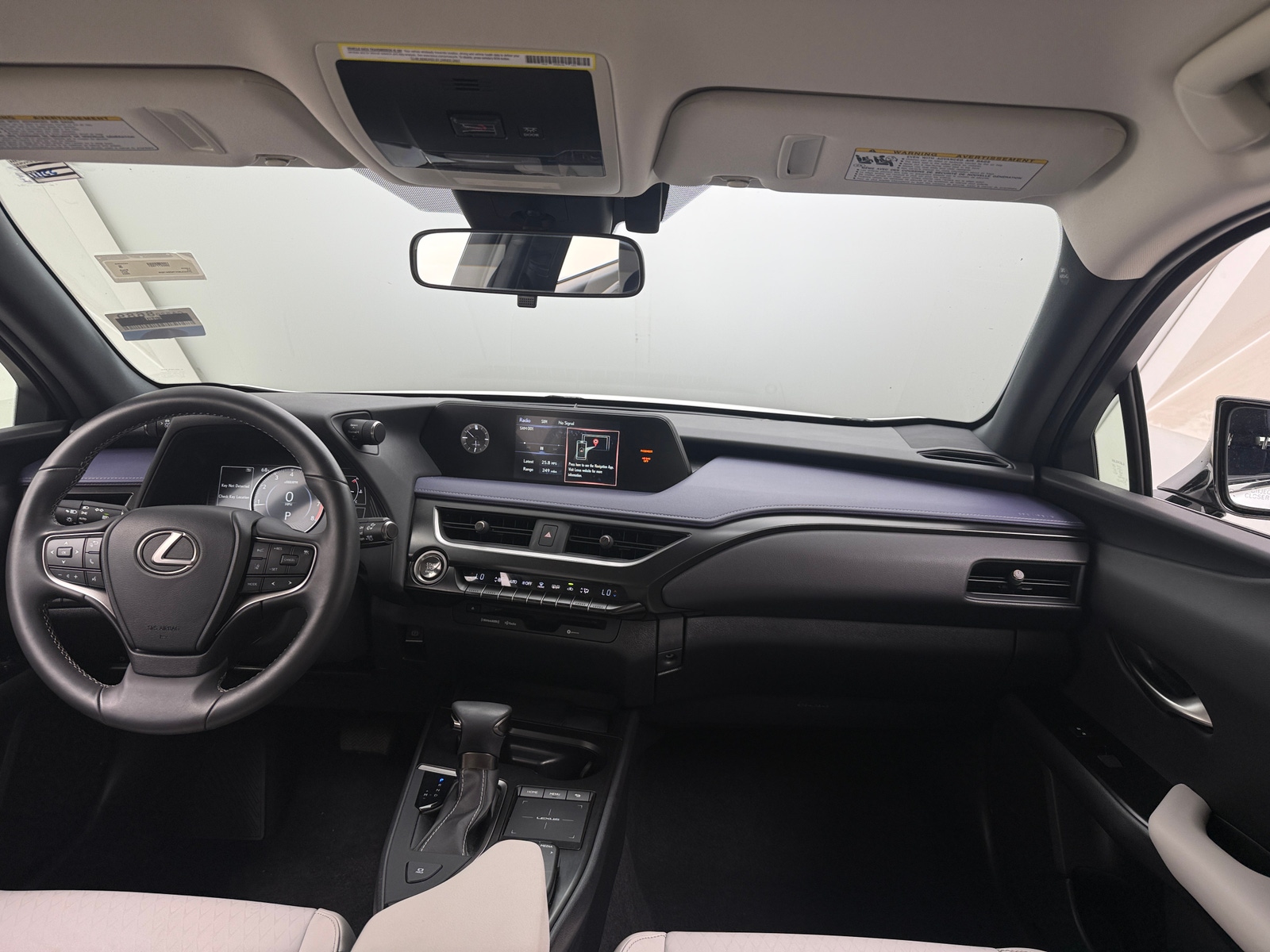 Thumbnail: 2022 Lexus UX - 2