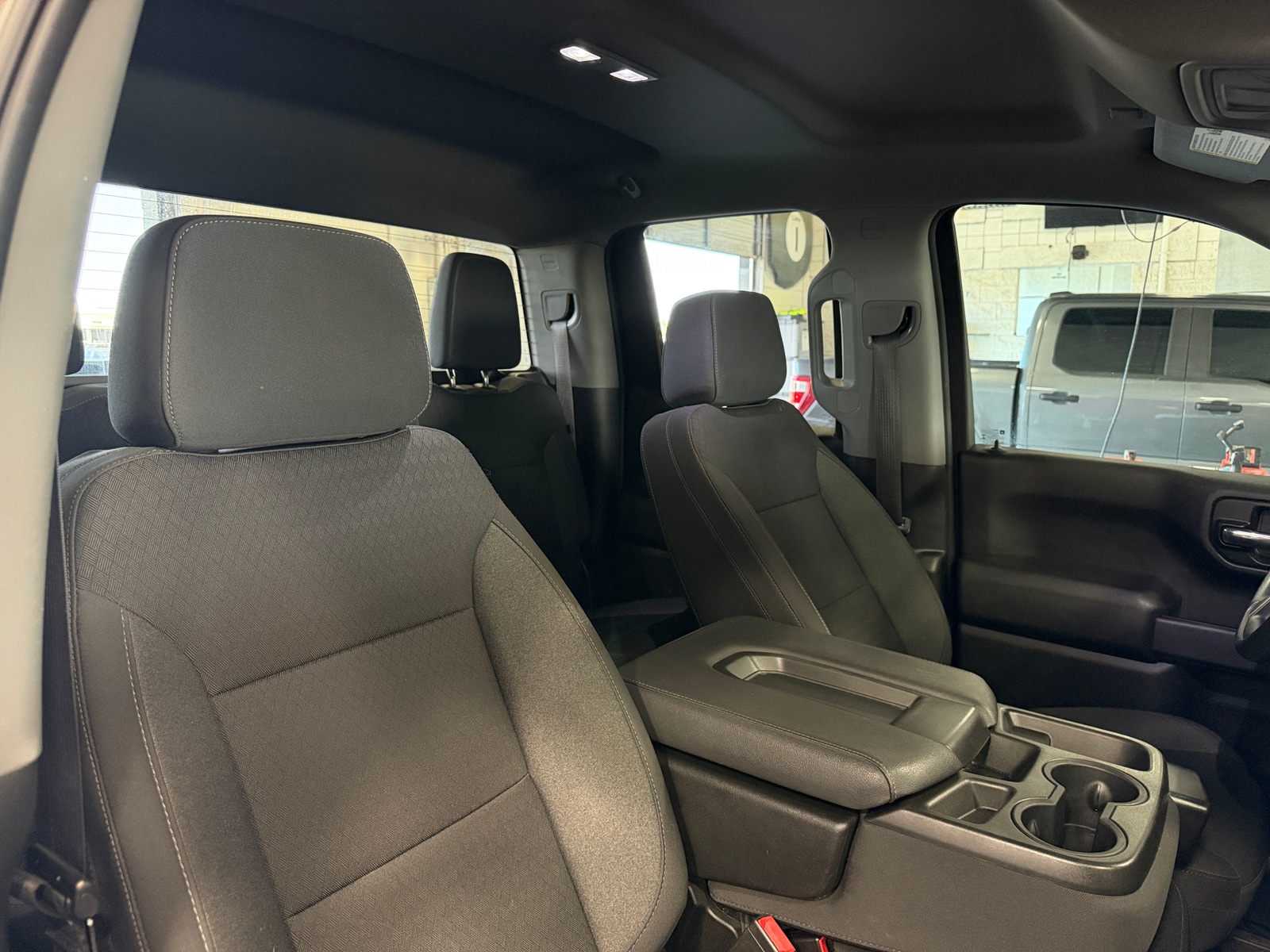Thumbnail: 2022 Chevrolet Silverado 1500 - 2