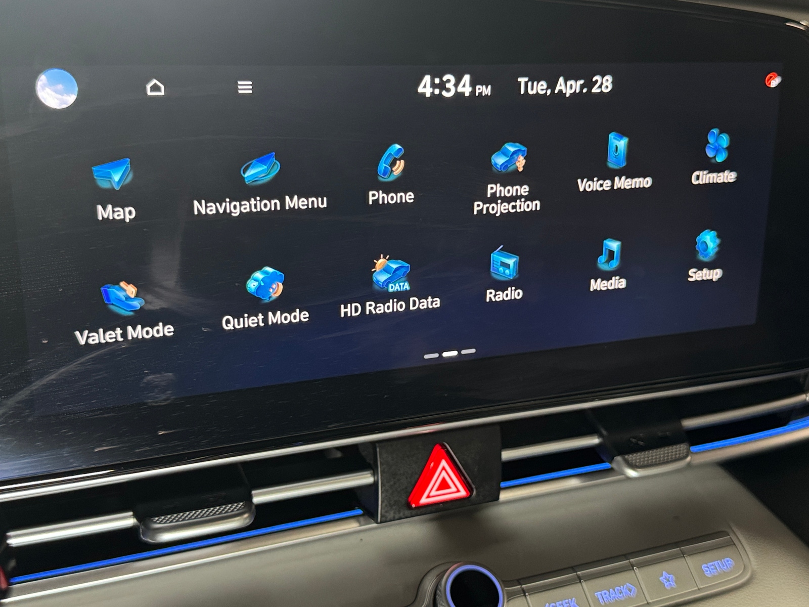 Thumbnail: 2024 Hyundai Elantra - 3