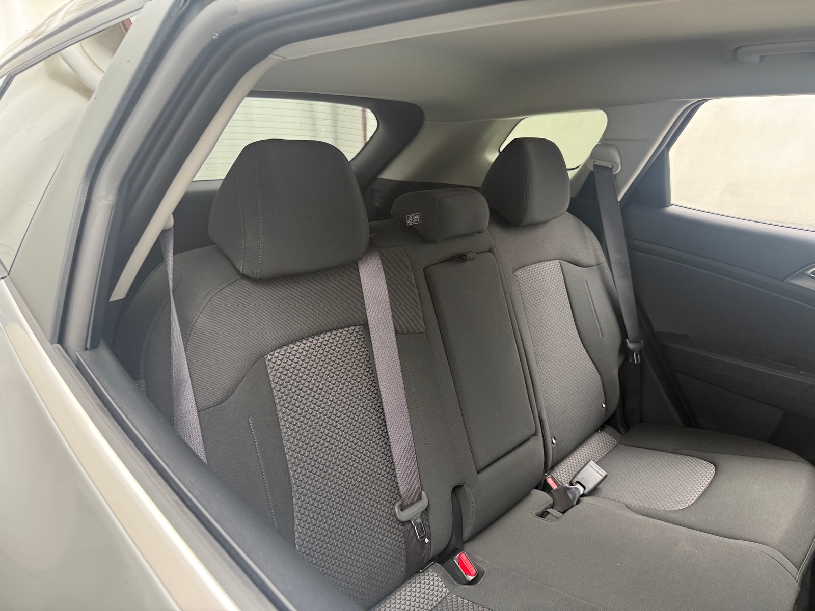 Thumbnail: 2026 Kia Sportage - 6