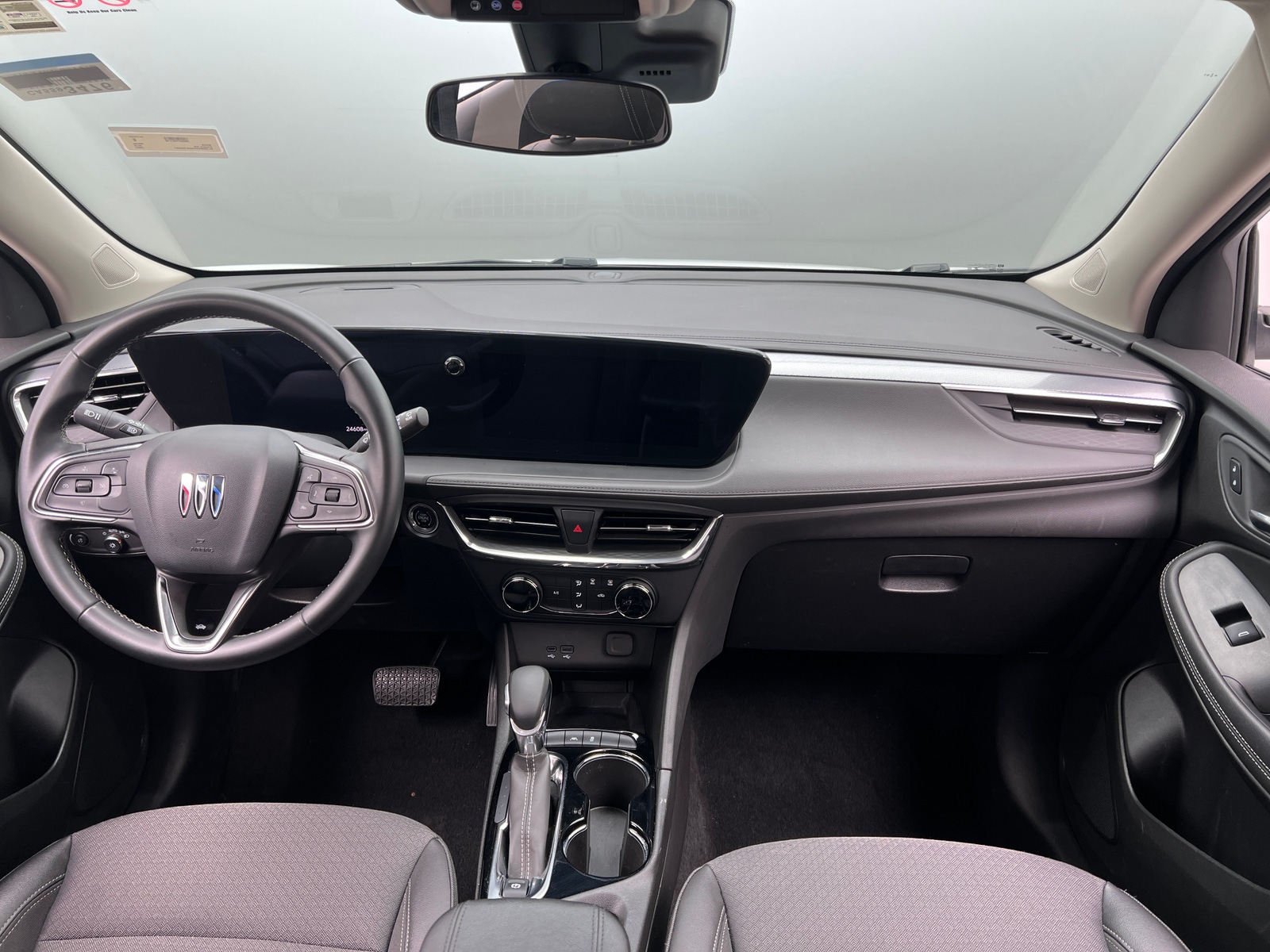 Thumbnail: 2025 Buick Encore GX - 3