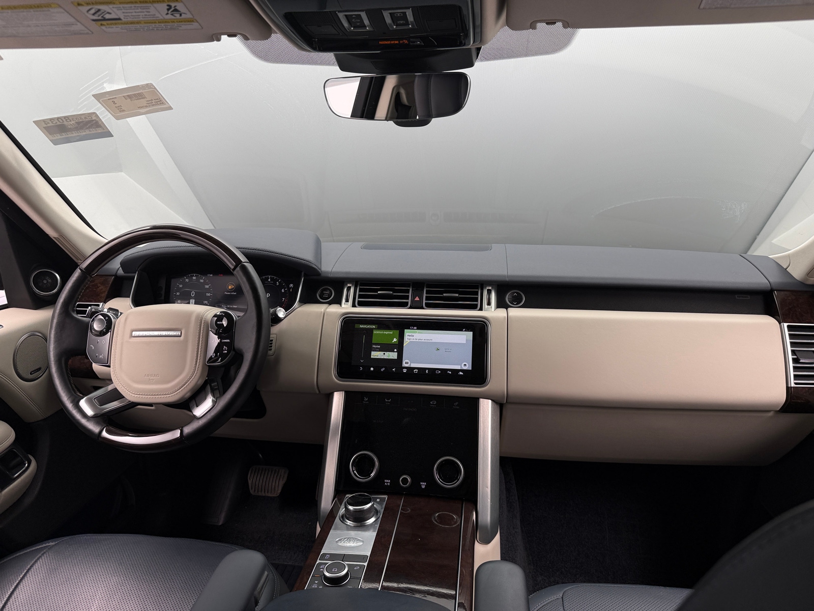 Thumbnail: 2020 Land Rover Range Rover - 2