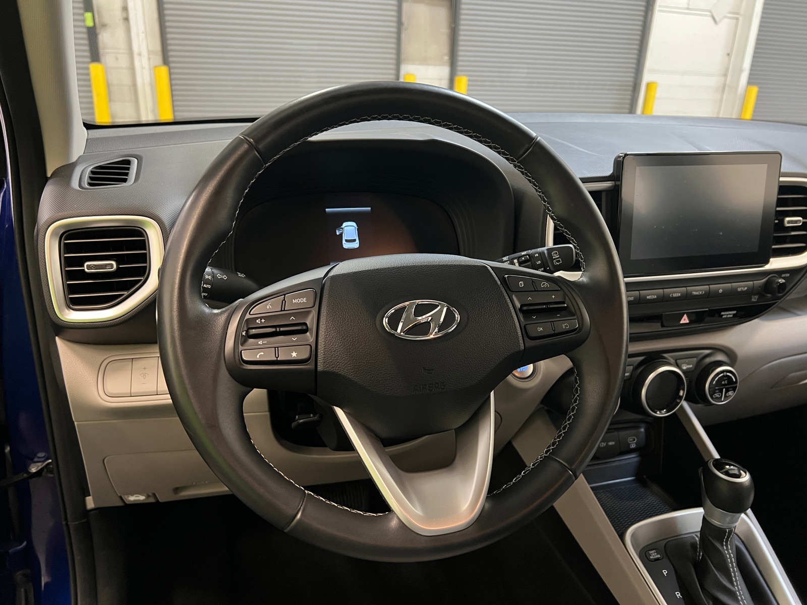 Thumbnail: 2025 Hyundai Venue - 5