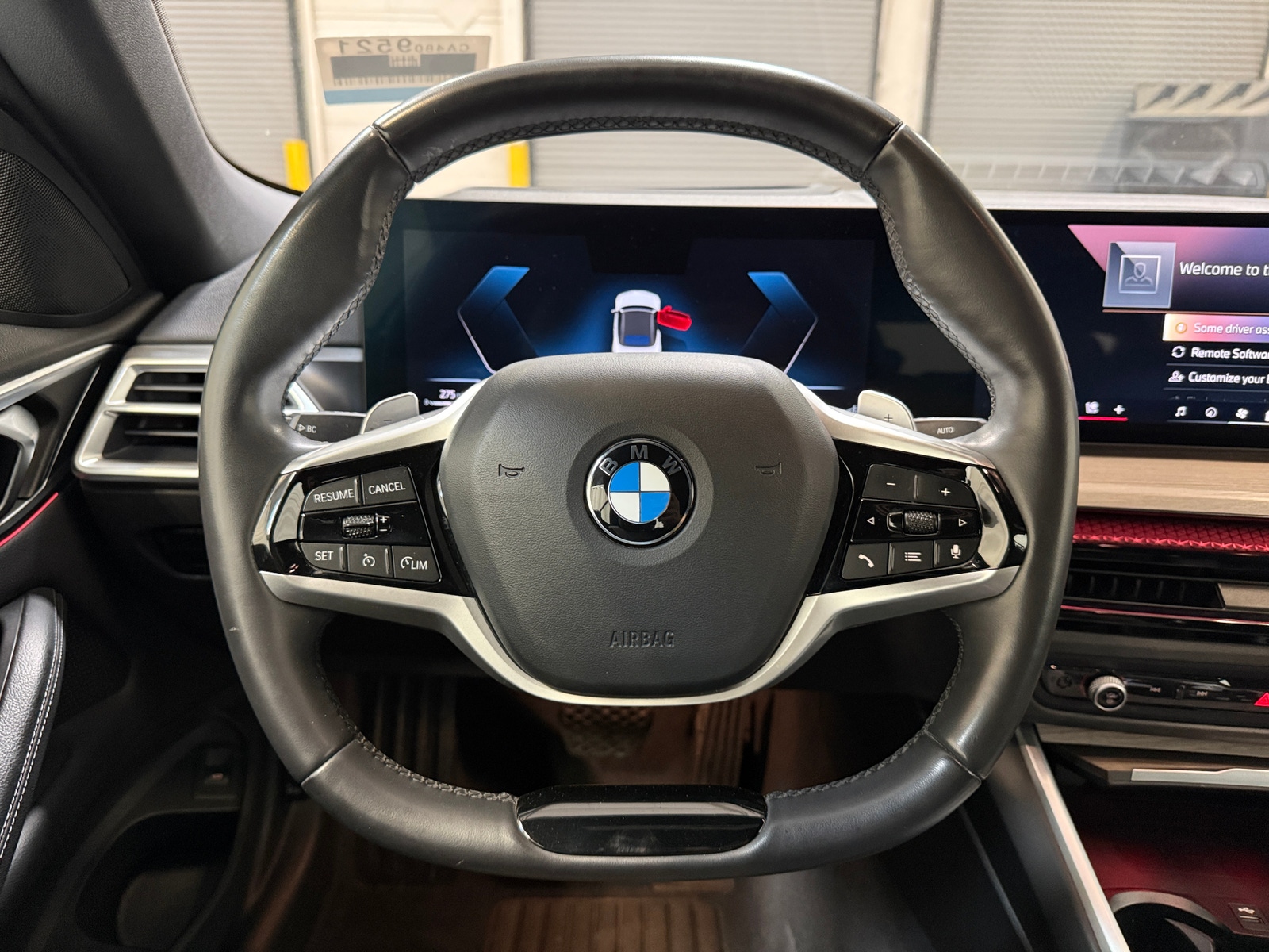 Thumbnail: 2025 BMW 4 Series - 4