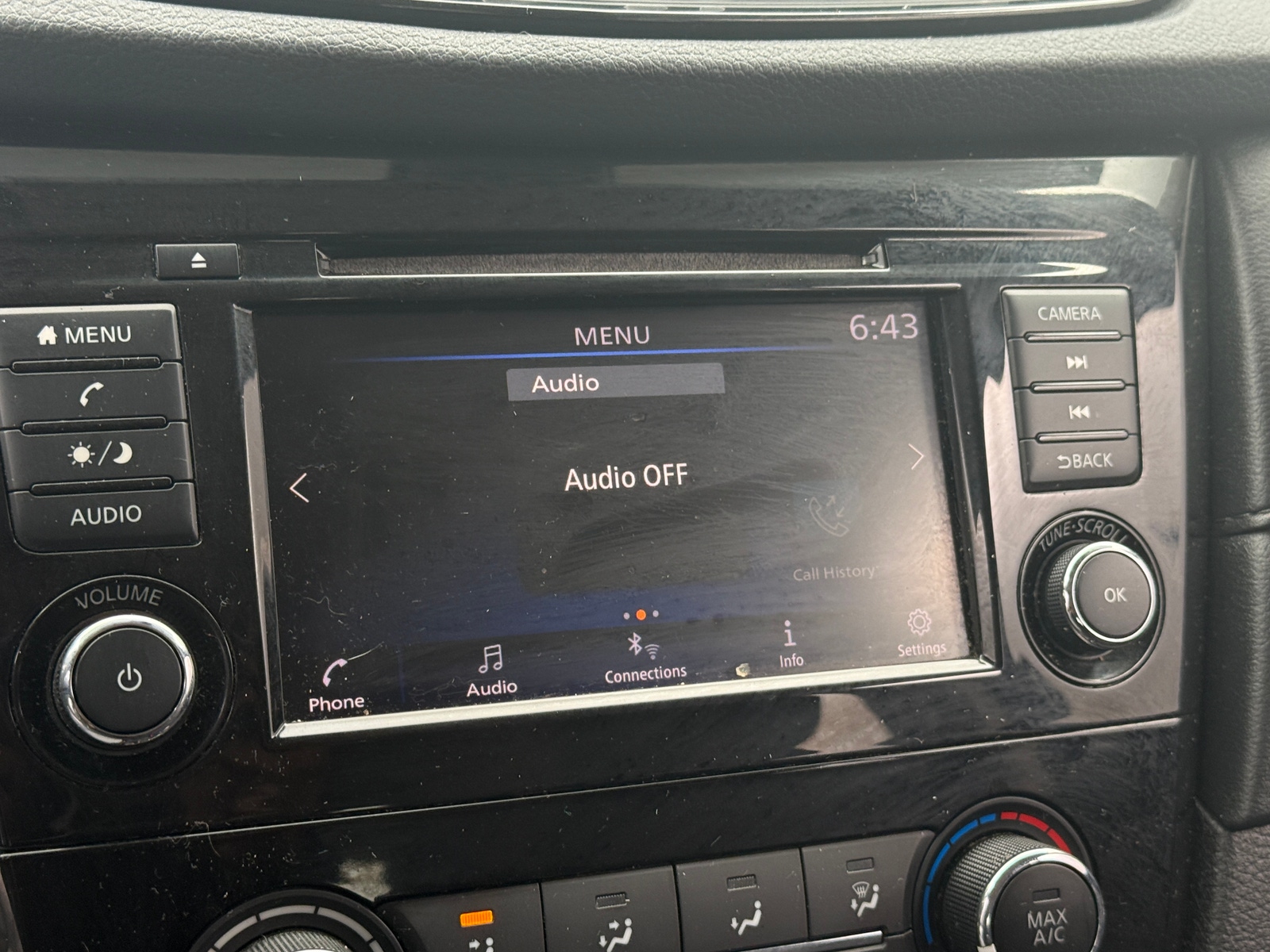Thumbnail: 2019 Nissan Rogue - 4