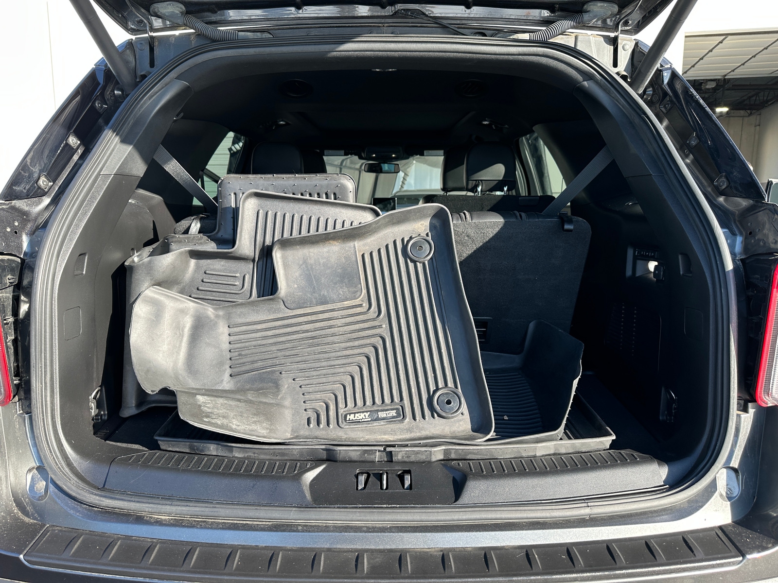 Thumbnail: 2020 Ford Explorer - 6