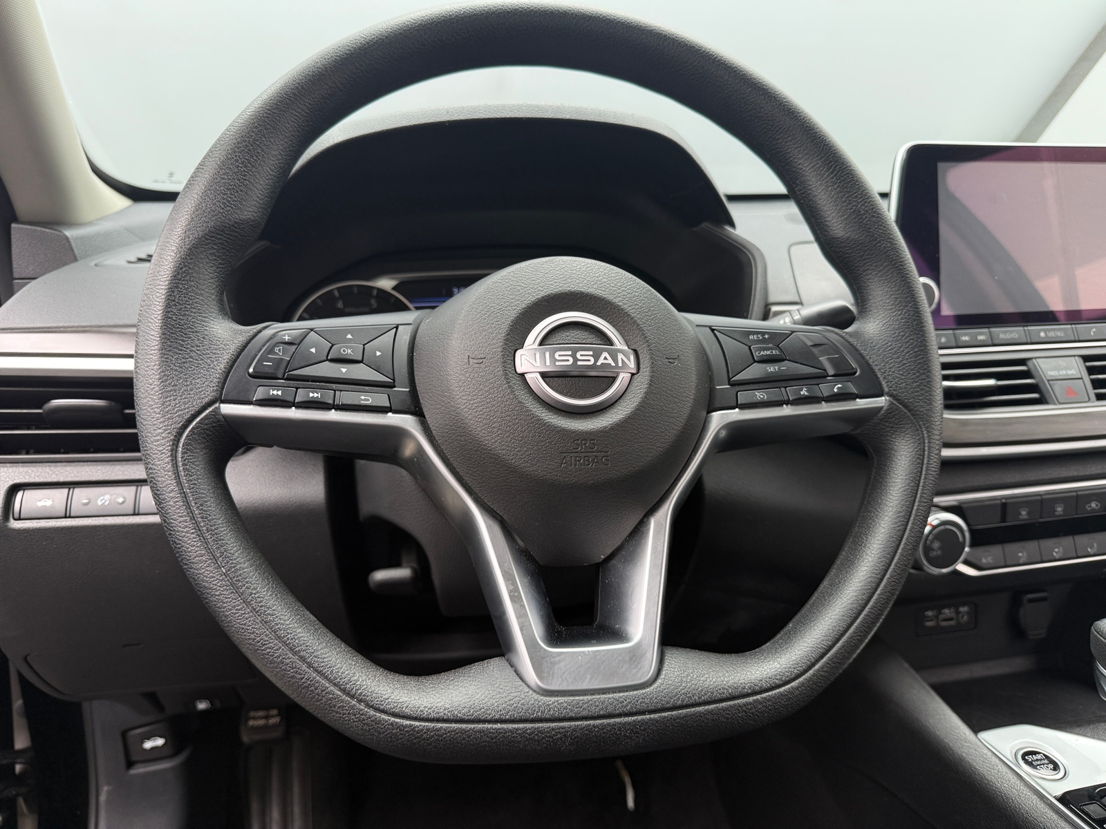 Thumbnail: 2025 Nissan Altima - 5