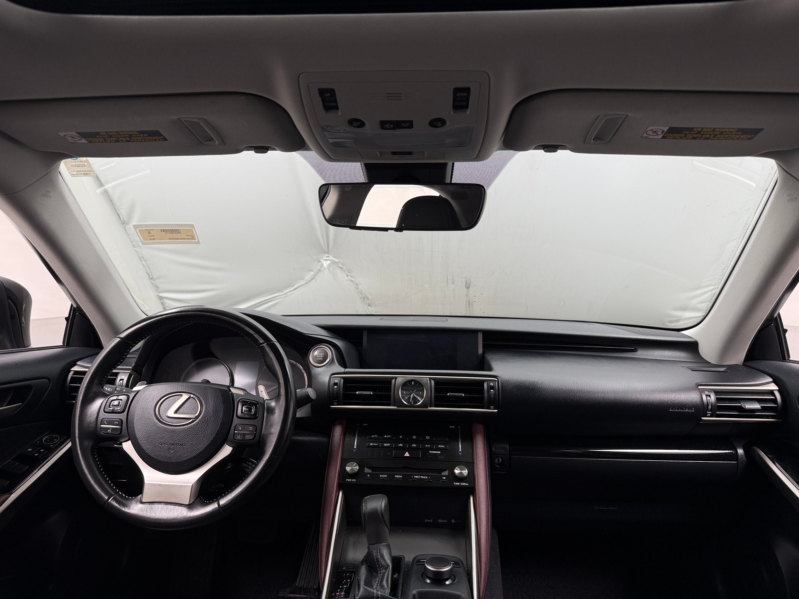 Thumbnail: 2018 Lexus IS - 2