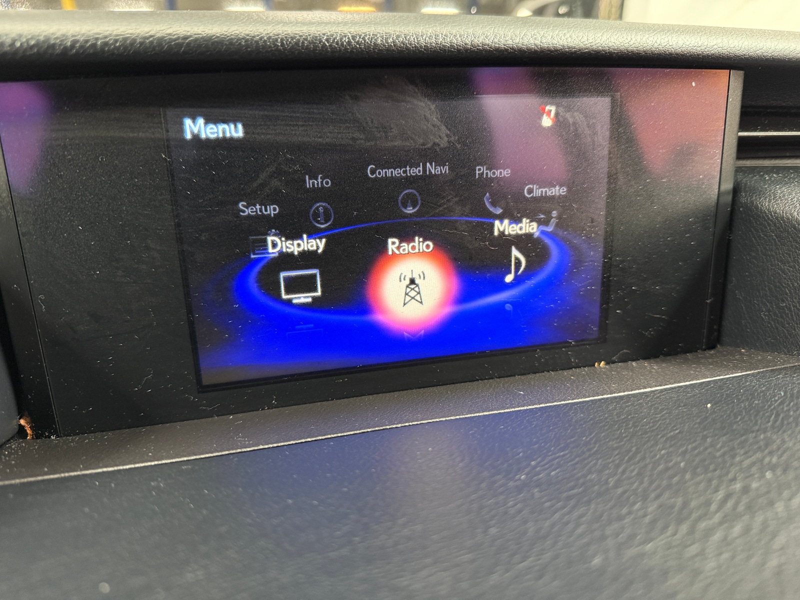 Thumbnail: 2018 Lexus IS - 3