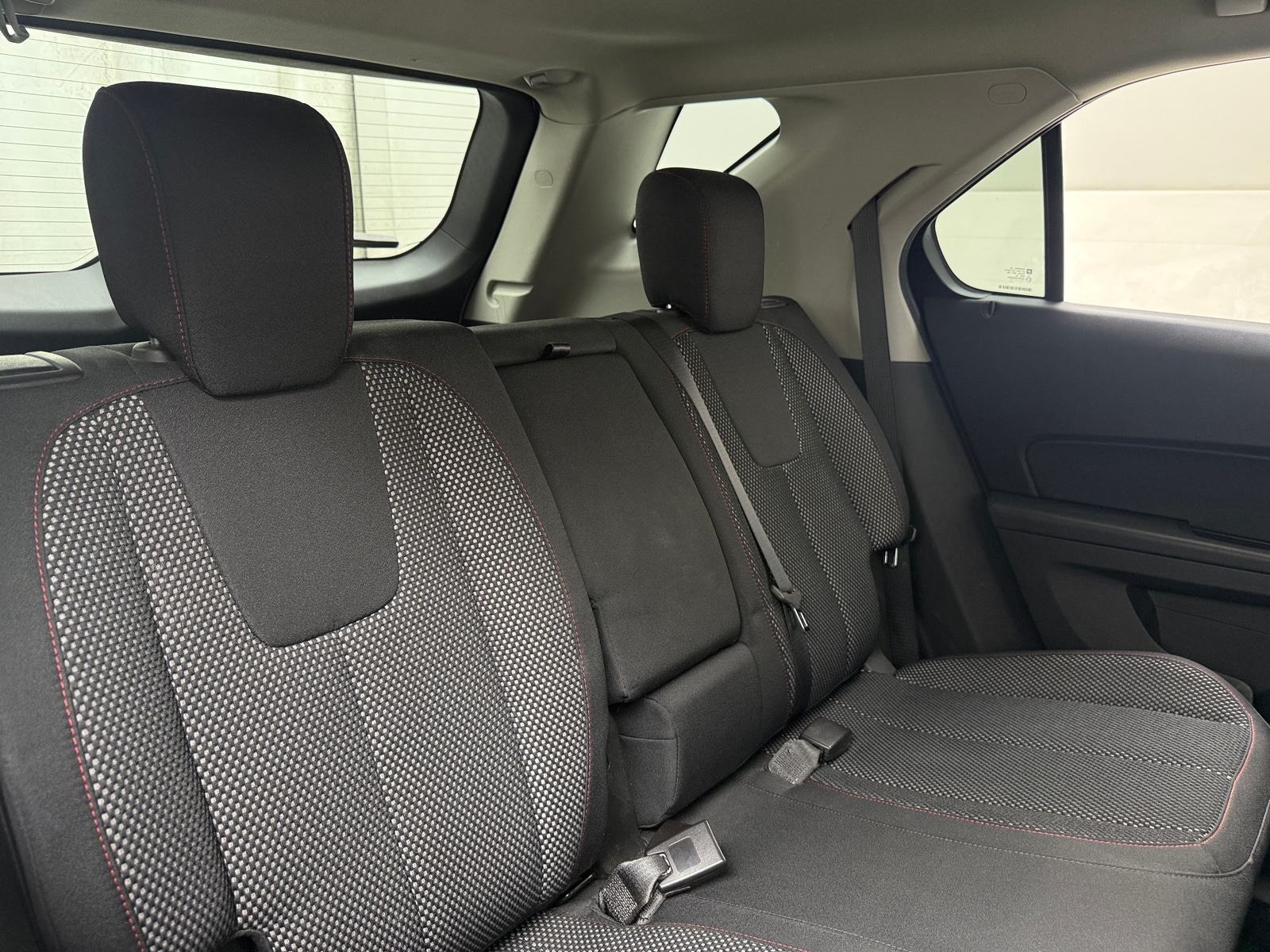 Thumbnail: 2015 Chevrolet Equinox - 6
