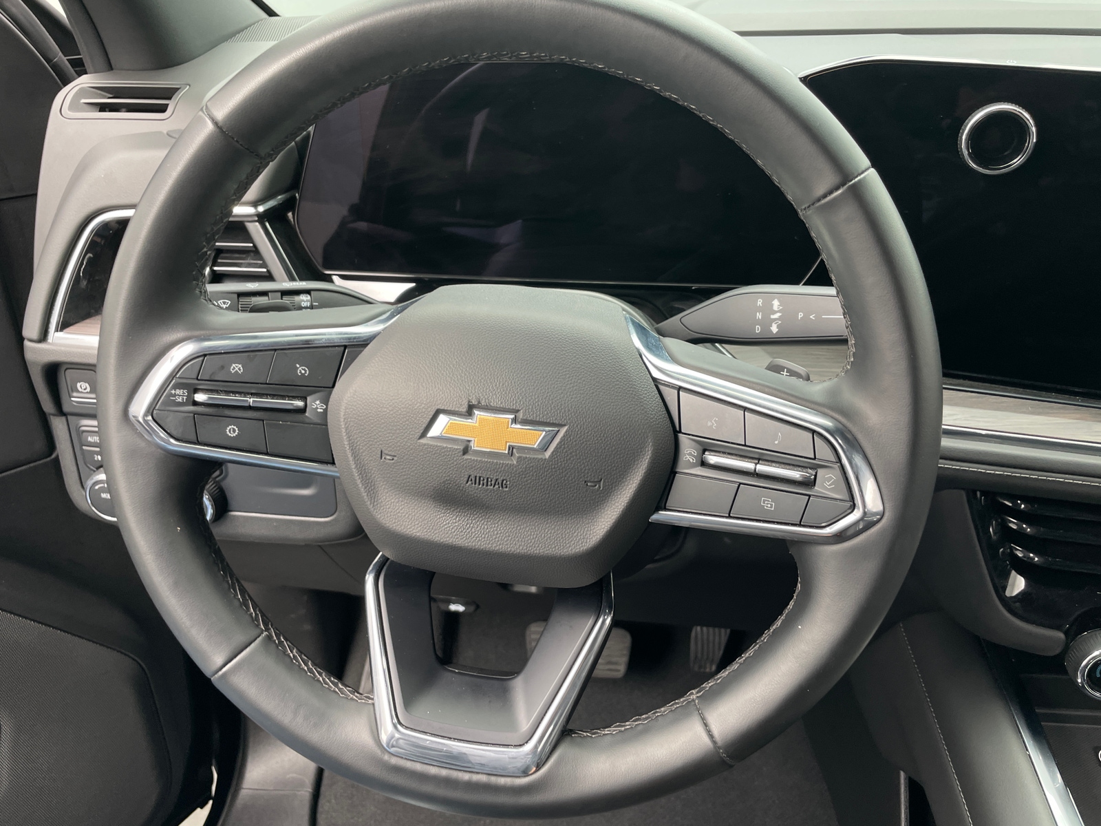 Thumbnail: 2025 Chevrolet Tahoe - 4