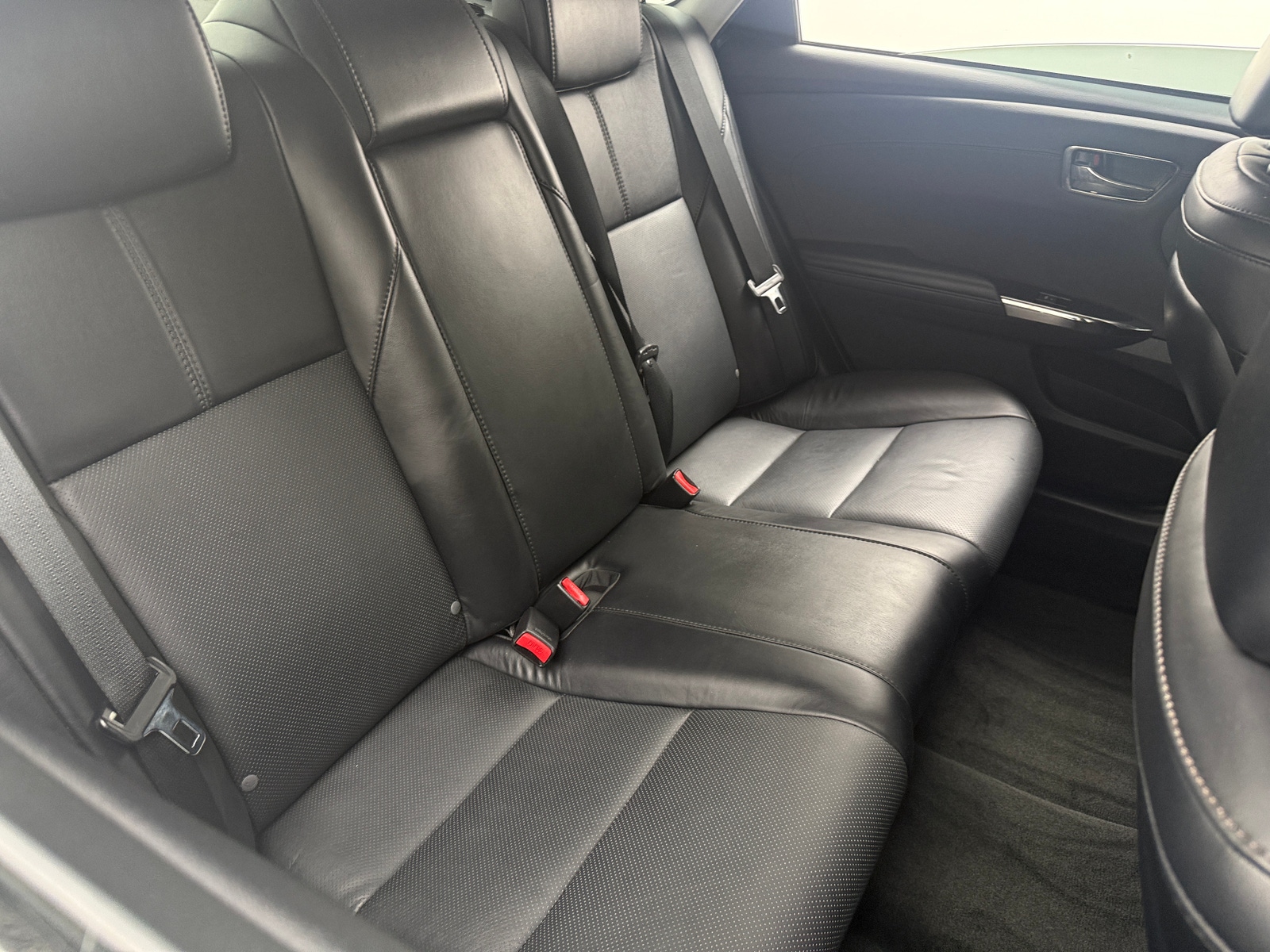 Thumbnail: 2016 Toyota Avalon - 5