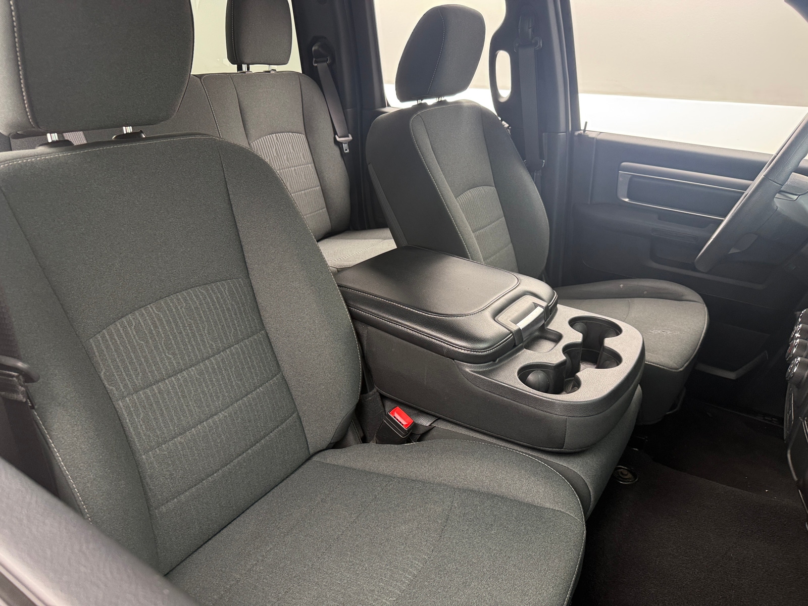 Thumbnail: 2021 RAM 1500 Classic - 2