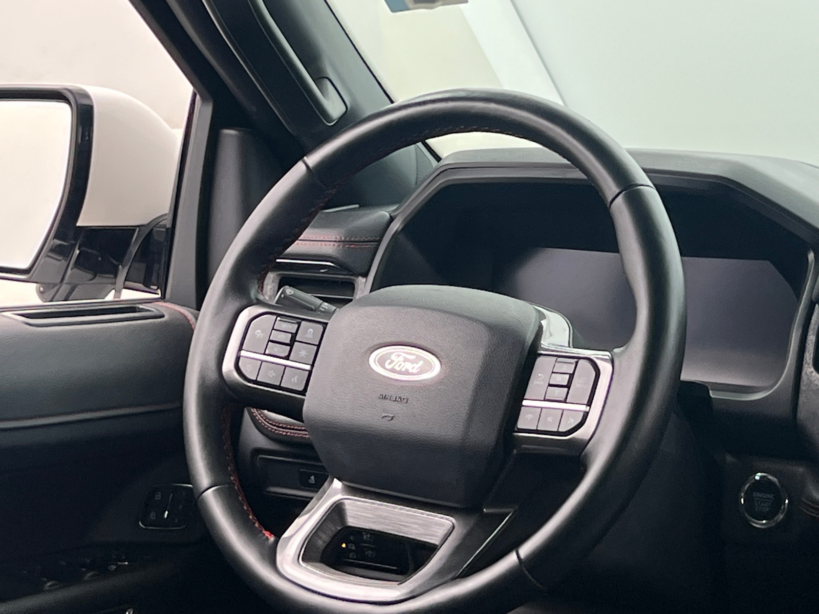 Thumbnail: 2023 Ford Expedition MAX - 4