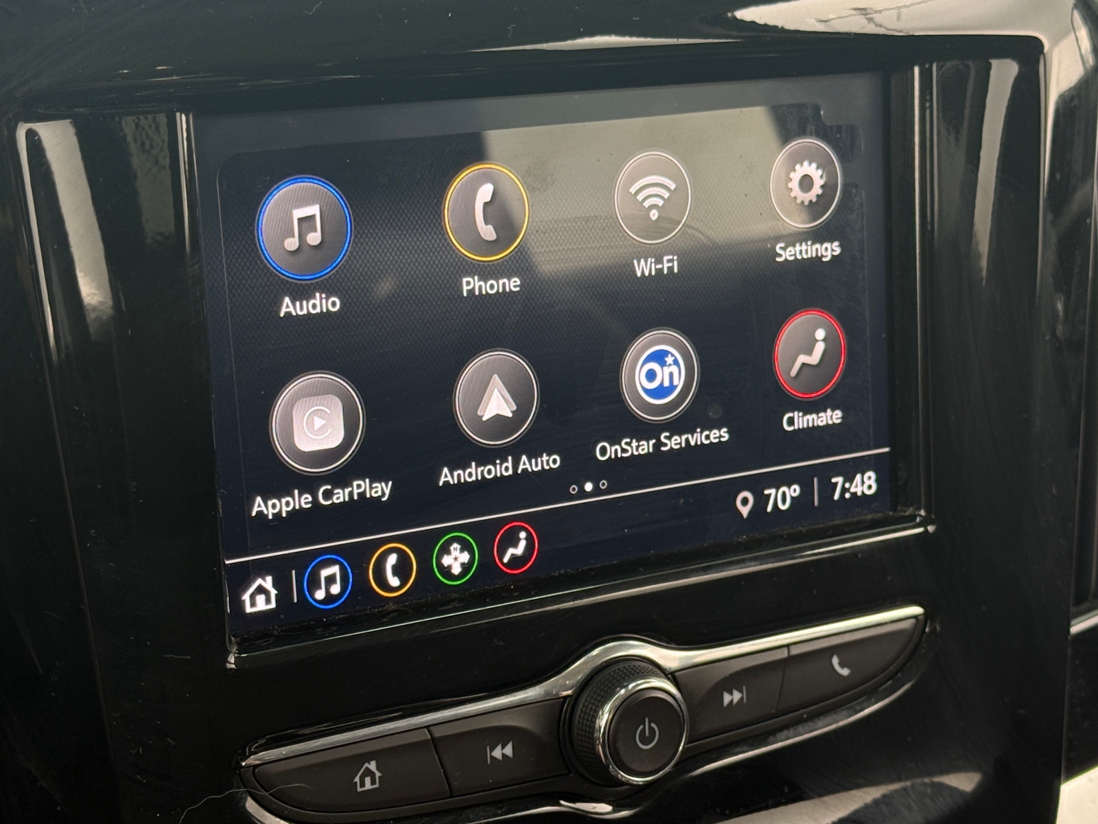 Thumbnail: 2020 Chevrolet Traverse - 4