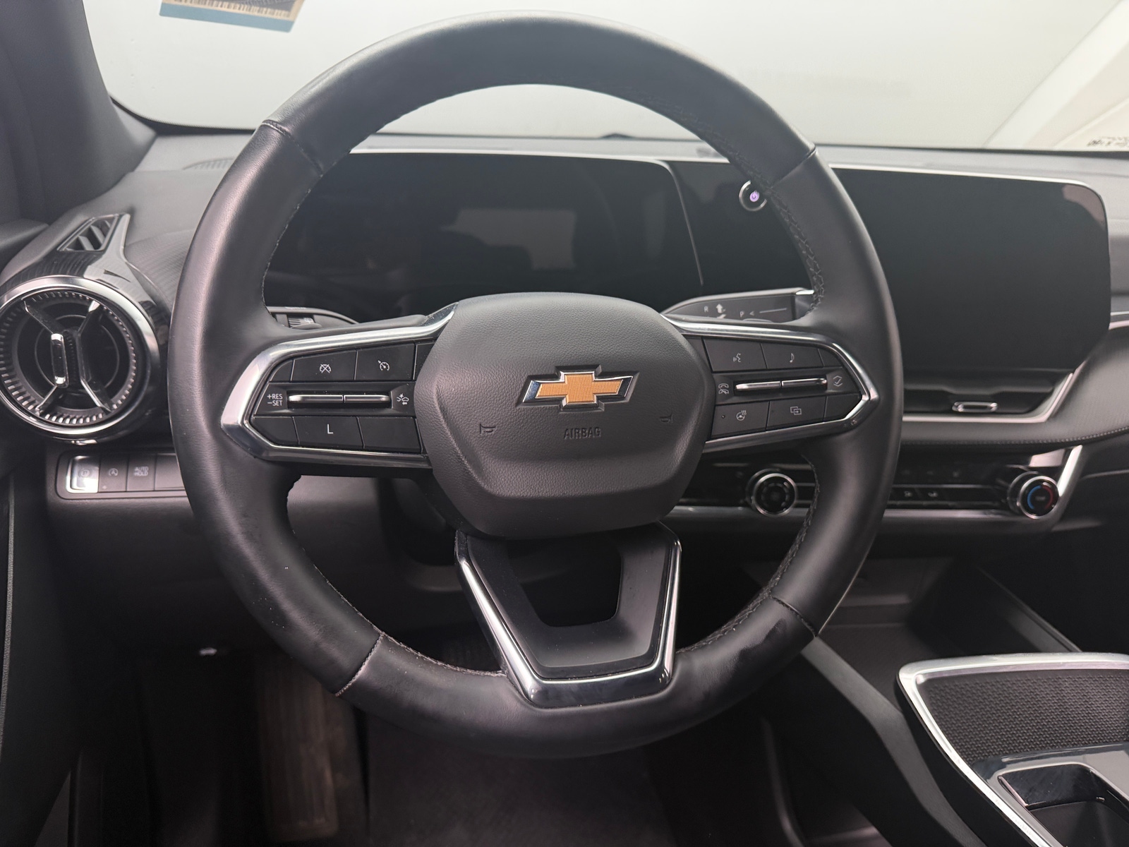 Thumbnail: 2025 Chevrolet Equinox - 5