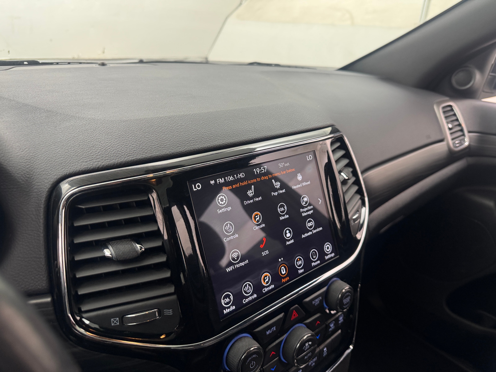 Thumbnail: 2019 Jeep Grand Cherokee - 4
