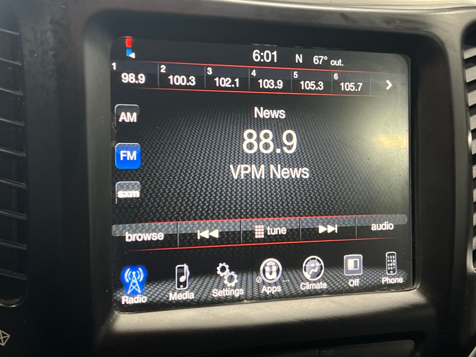 Thumbnail: 2018 Jeep Cherokee - 4