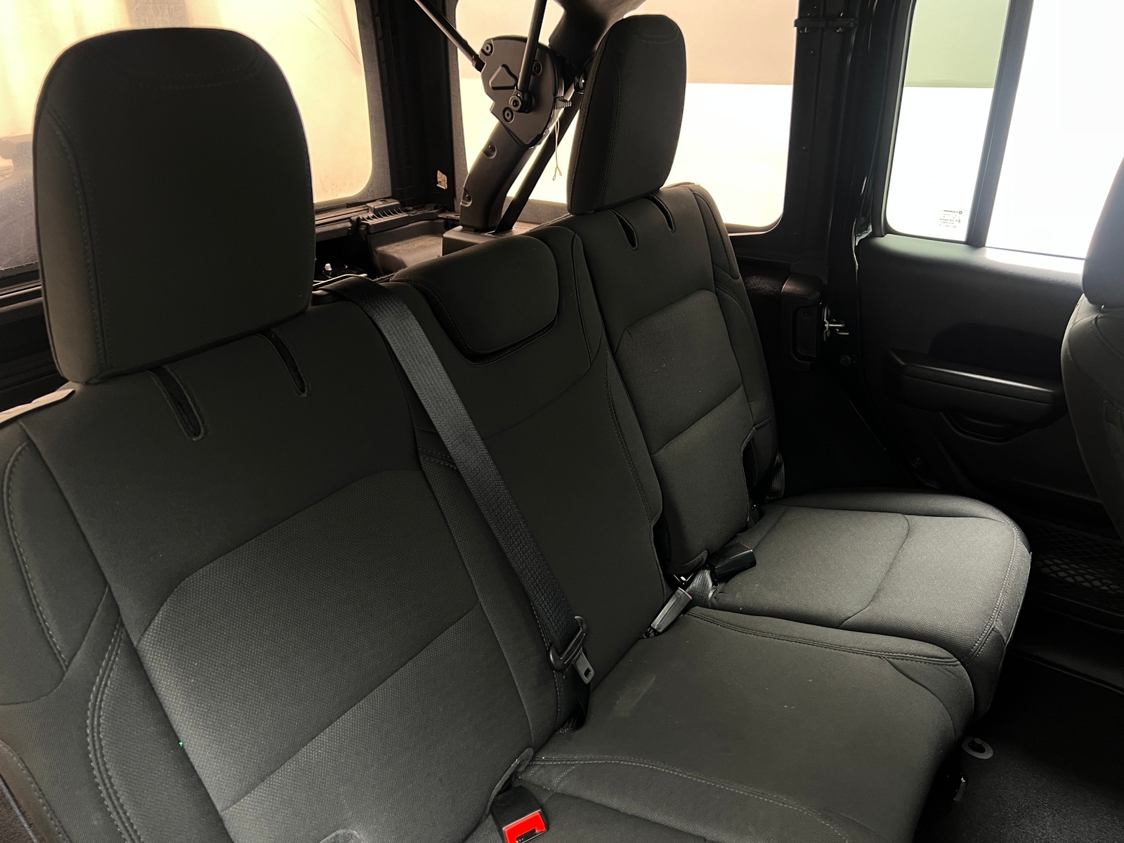 Thumbnail: 2022 Jeep Wrangler - 6