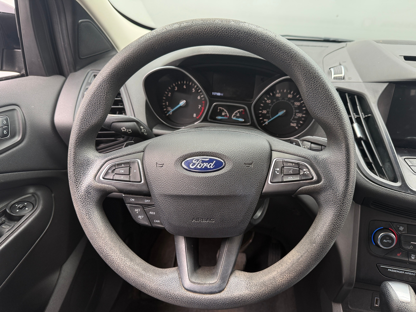 Thumbnail: 2017 Ford Escape - 5