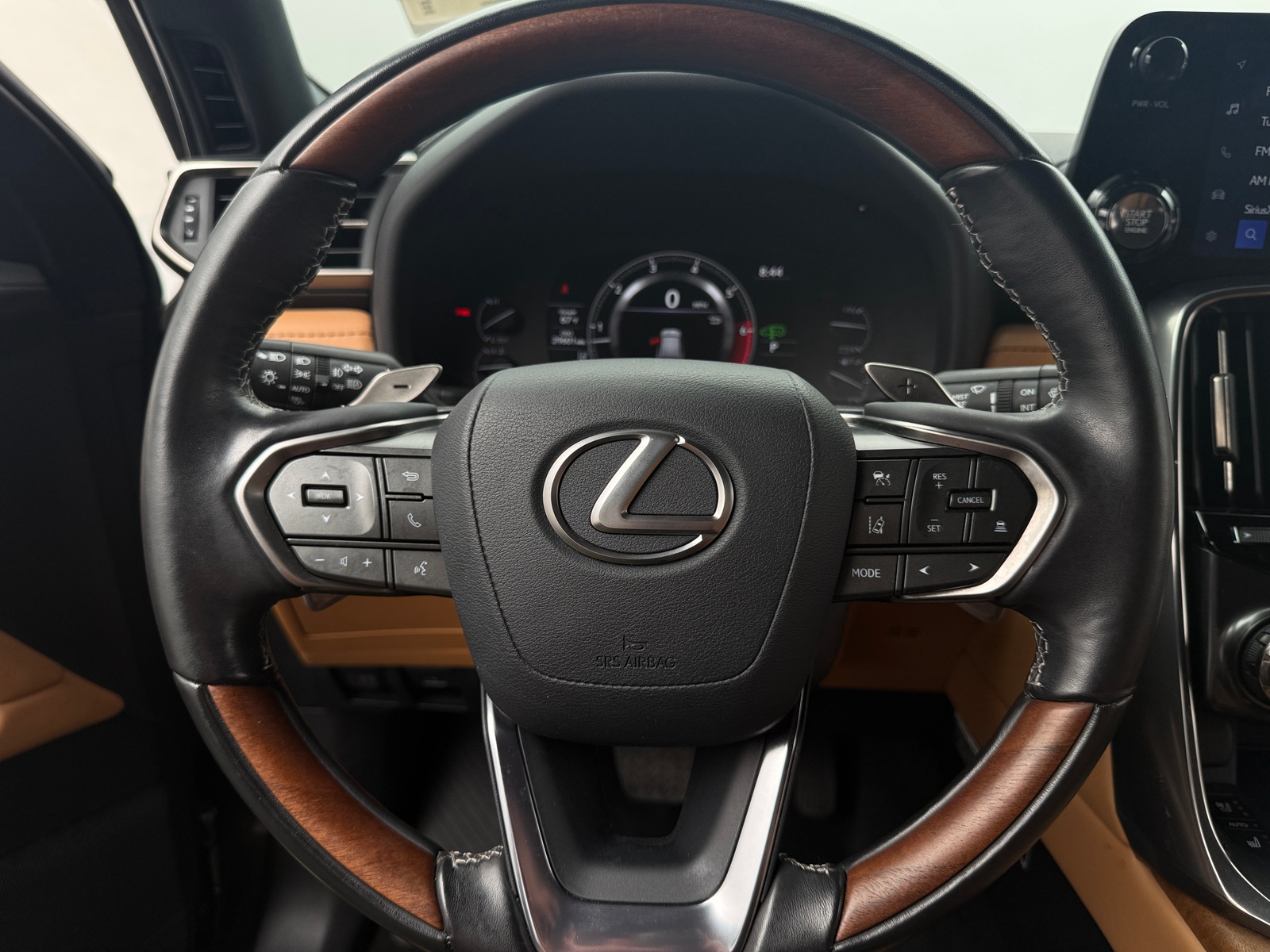 Thumbnail: 2024 Lexus LX - 4