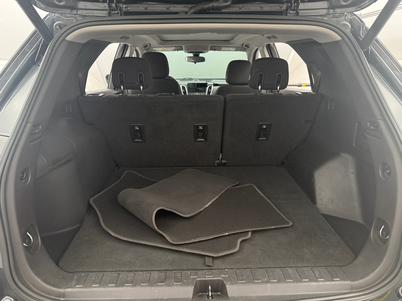Thumbnail: 2018 Chevrolet Equinox - 7