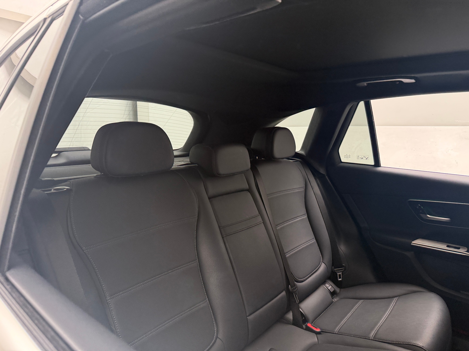 Thumbnail: 2024 Mercedes-Benz GLC - 5