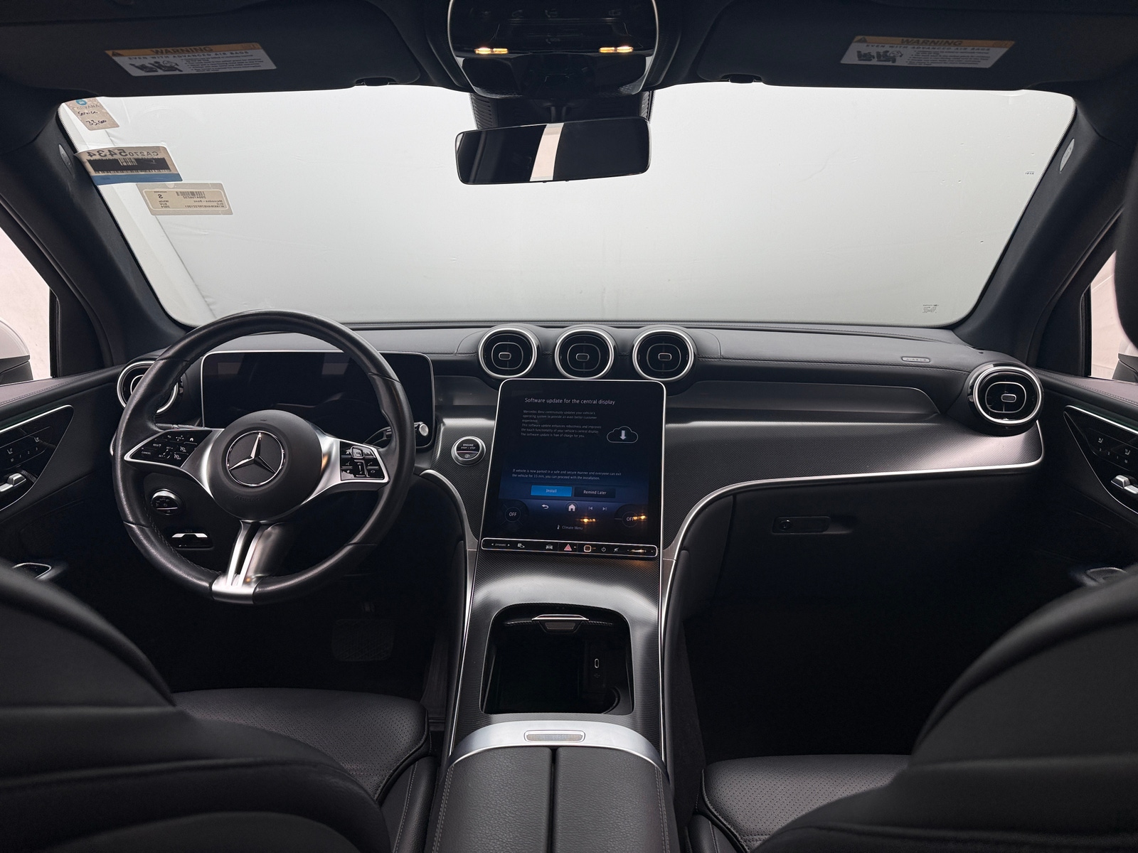Thumbnail: 2024 Mercedes-Benz GLC - 2