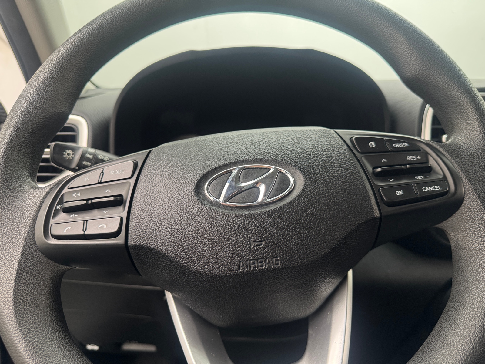 Thumbnail: 2021 Hyundai Venue - 5