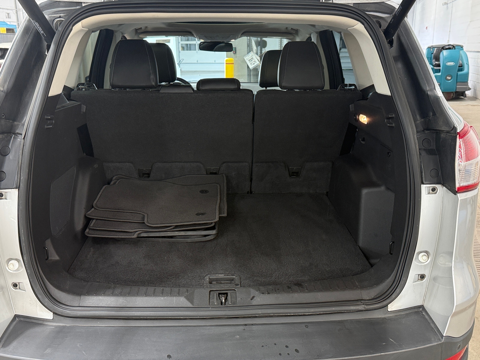 Thumbnail: 2016 Ford Escape - 6