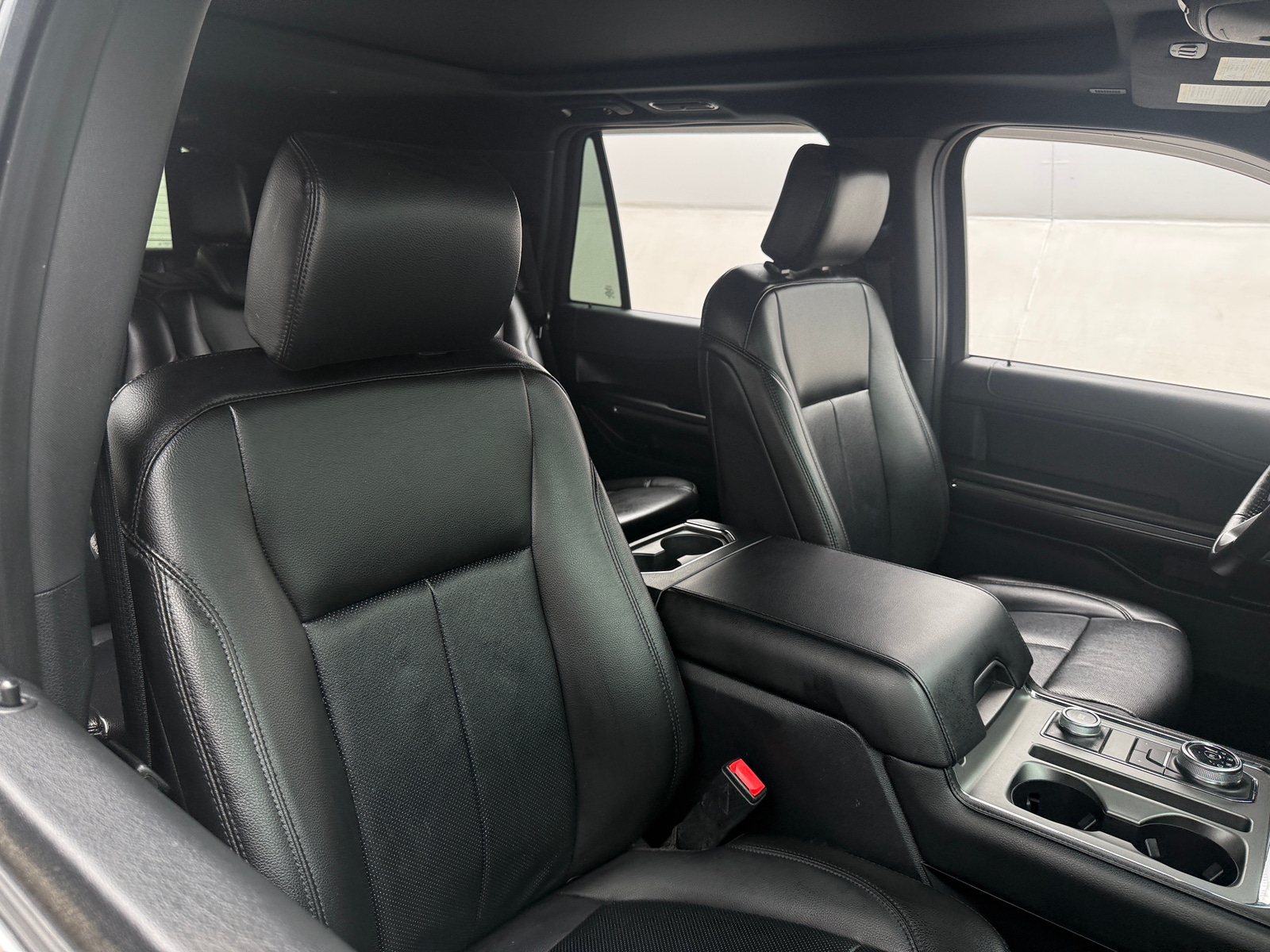 Thumbnail: 2020 Ford Expedition - 2