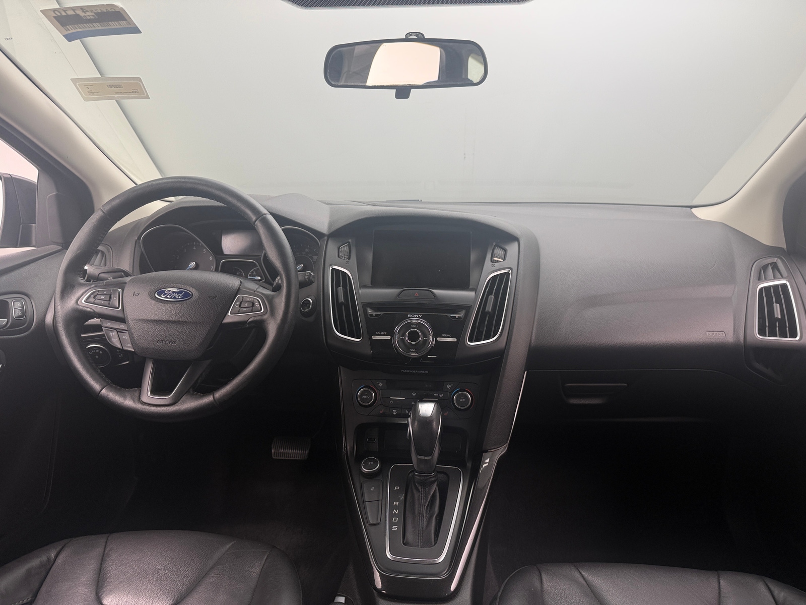 Thumbnail: 2016 Ford Focus - 2