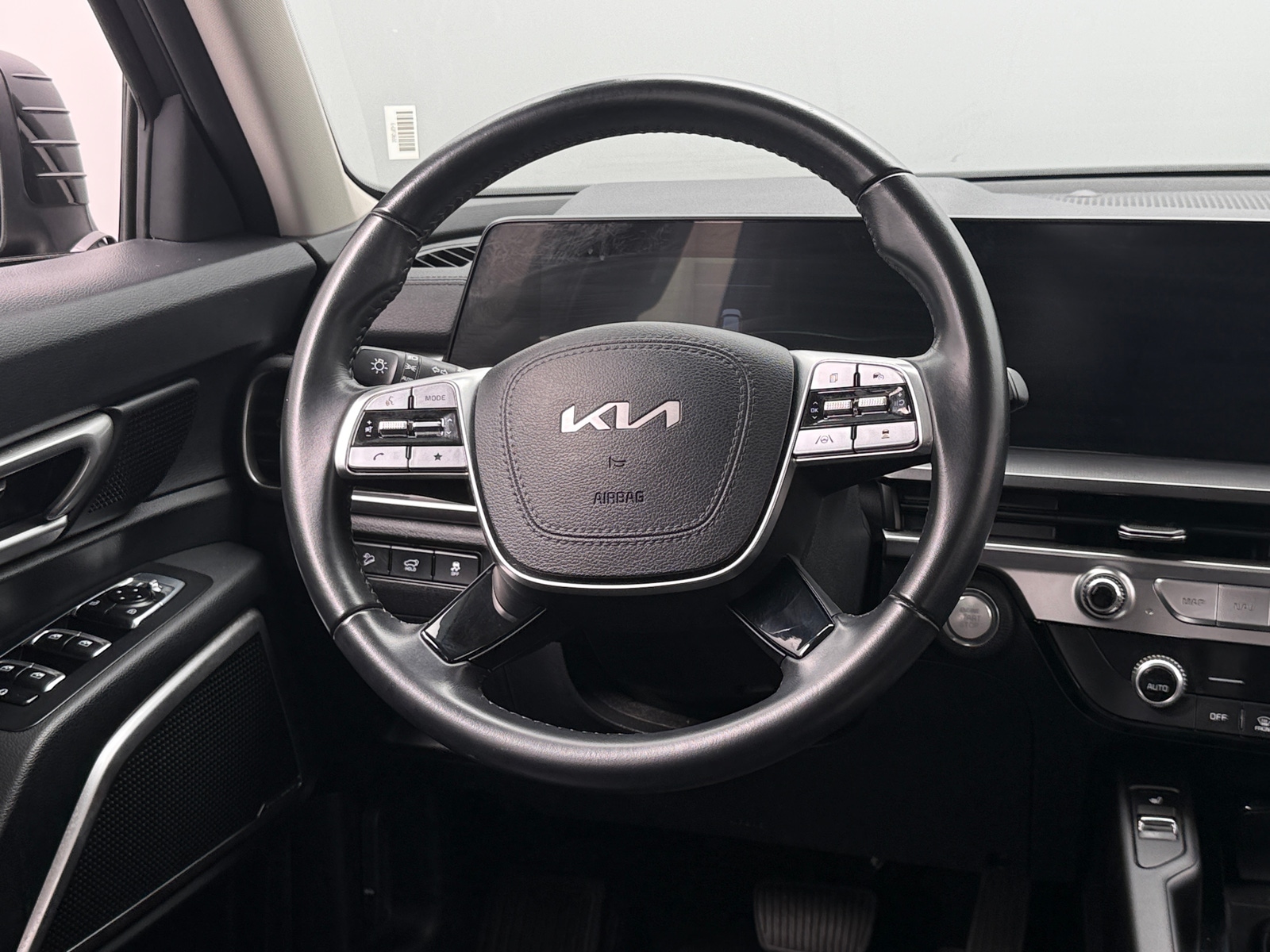 Thumbnail: 2025 Kia Telluride - 4
