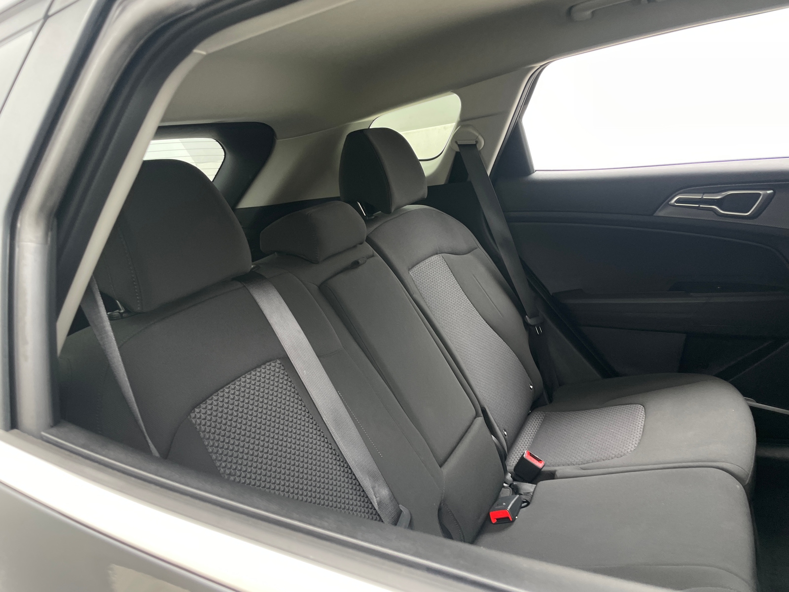 Thumbnail: 2025 Kia Sportage - 6