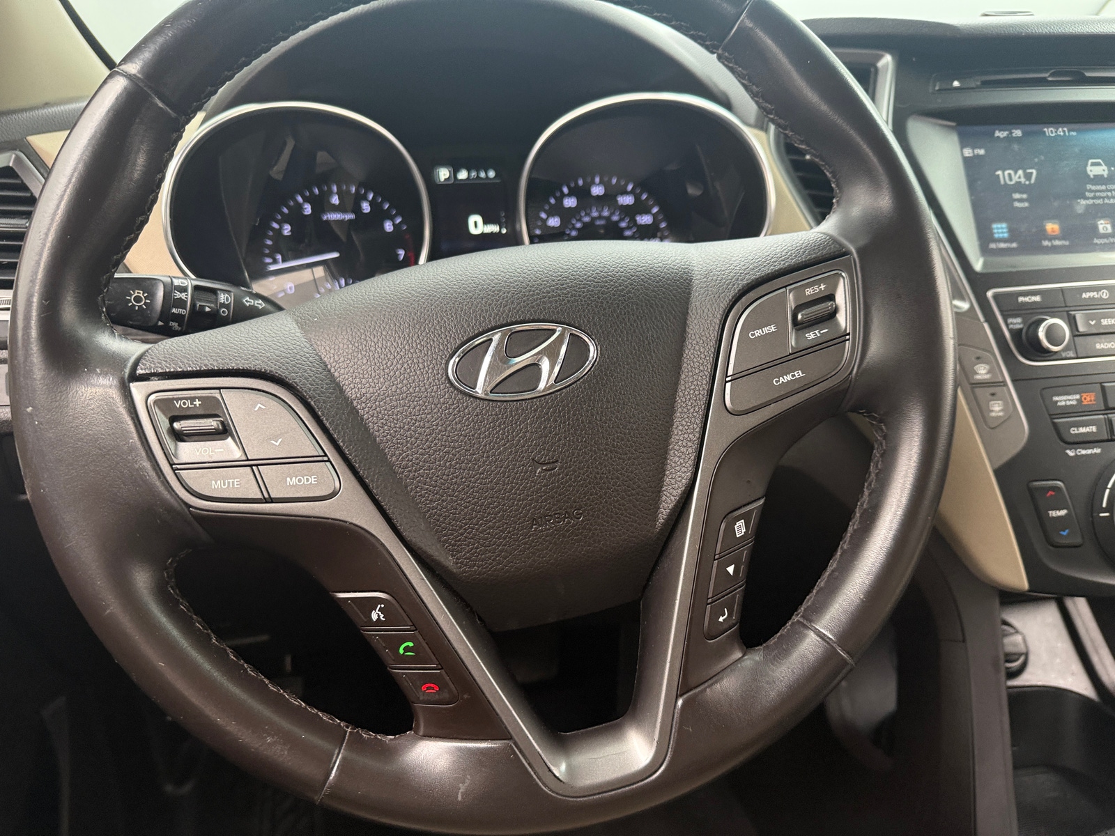 Thumbnail: 2017 Hyundai Santa Fe - 5
