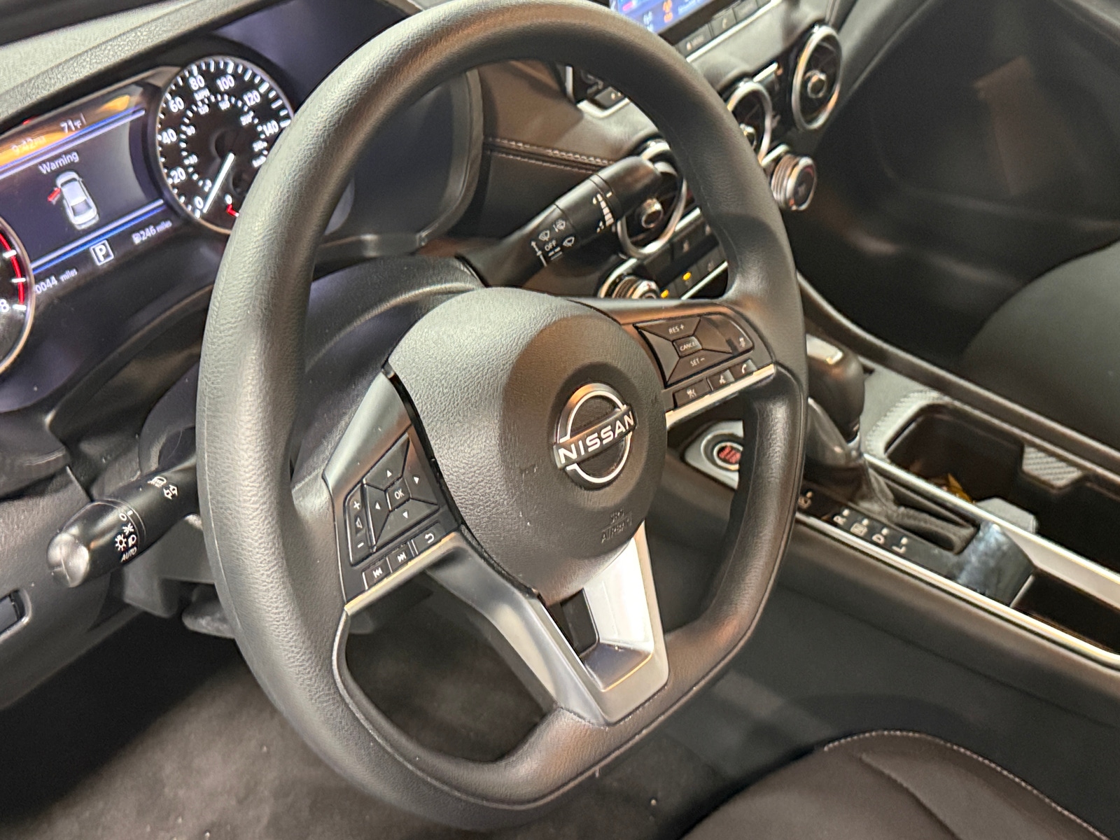 Thumbnail: 2025 Nissan Sentra - 5