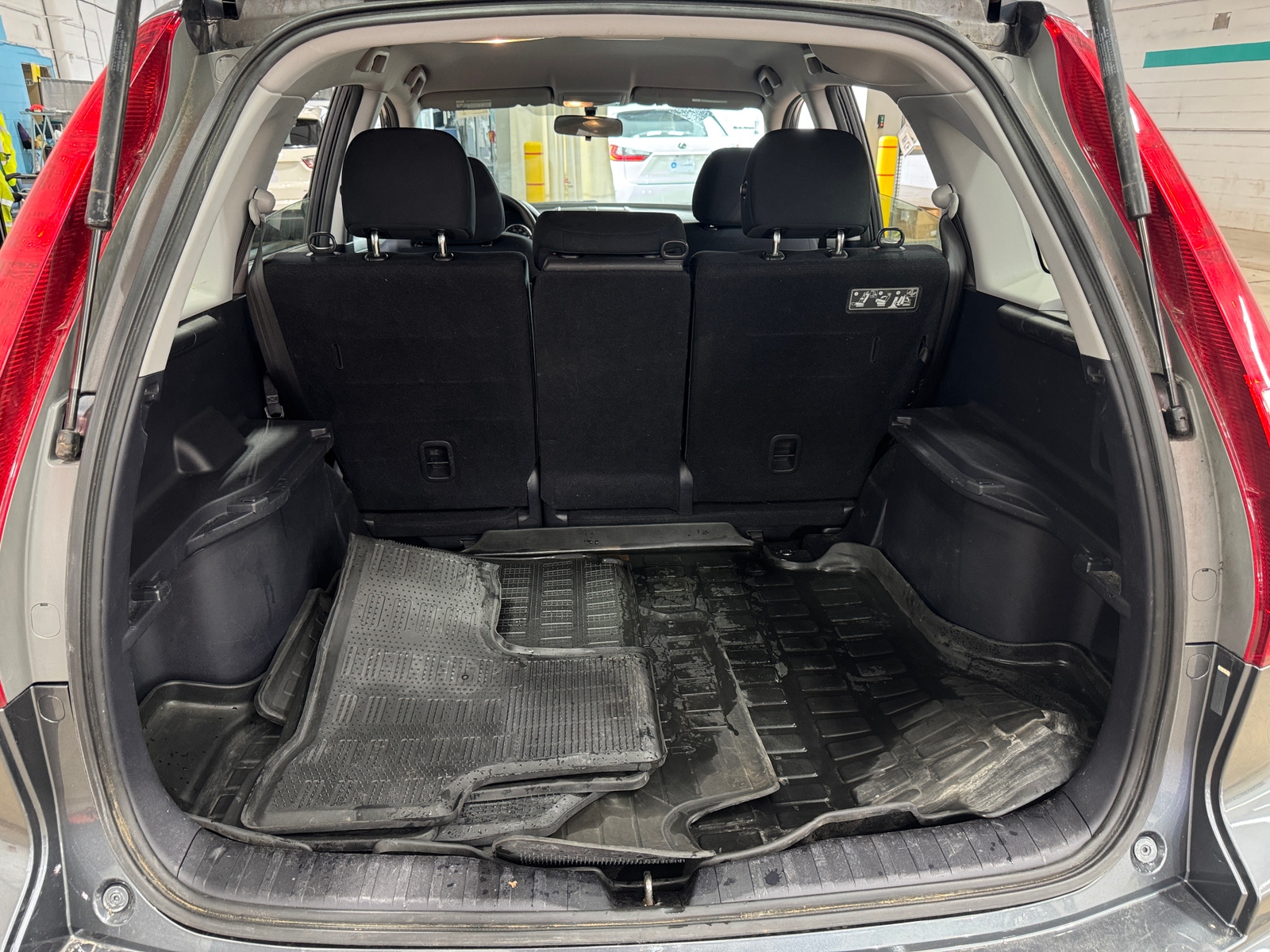 Thumbnail: 2011 Honda CR-V - 7