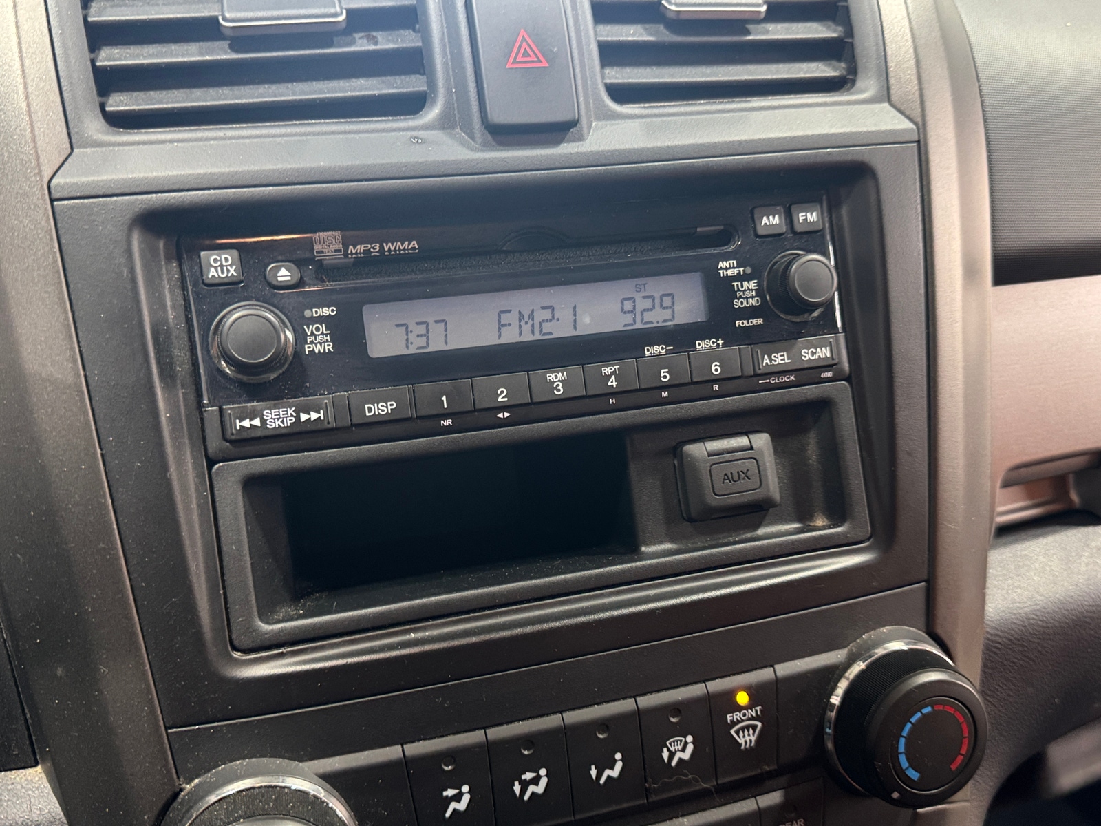 Thumbnail: 2011 Honda CR-V - 4