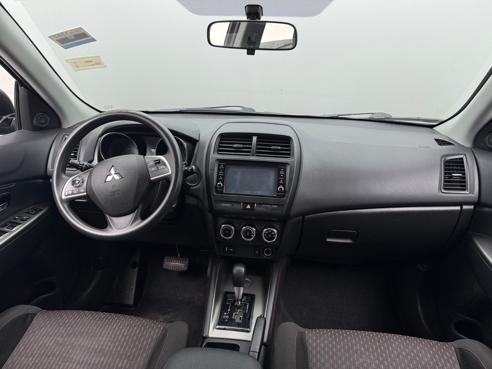 Thumbnail: 2019 Mitsubishi Outlander Sport - 3