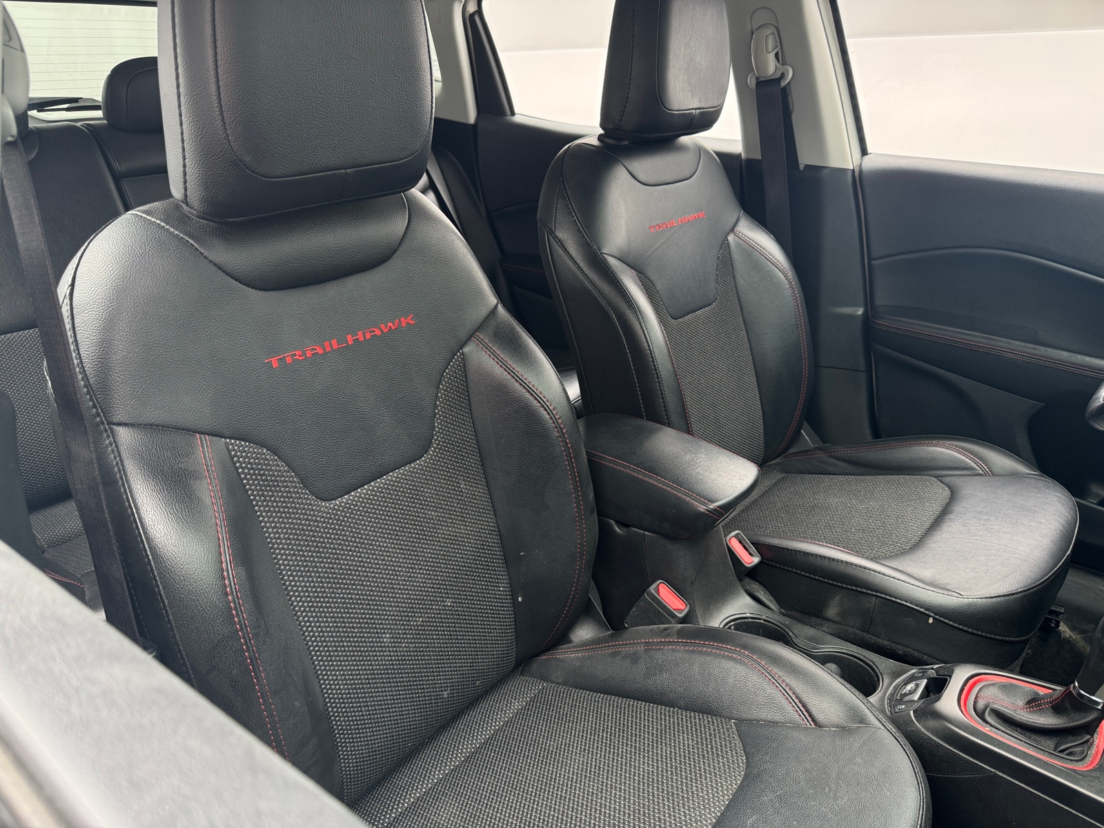 Thumbnail: 2020 Jeep Compass - 2